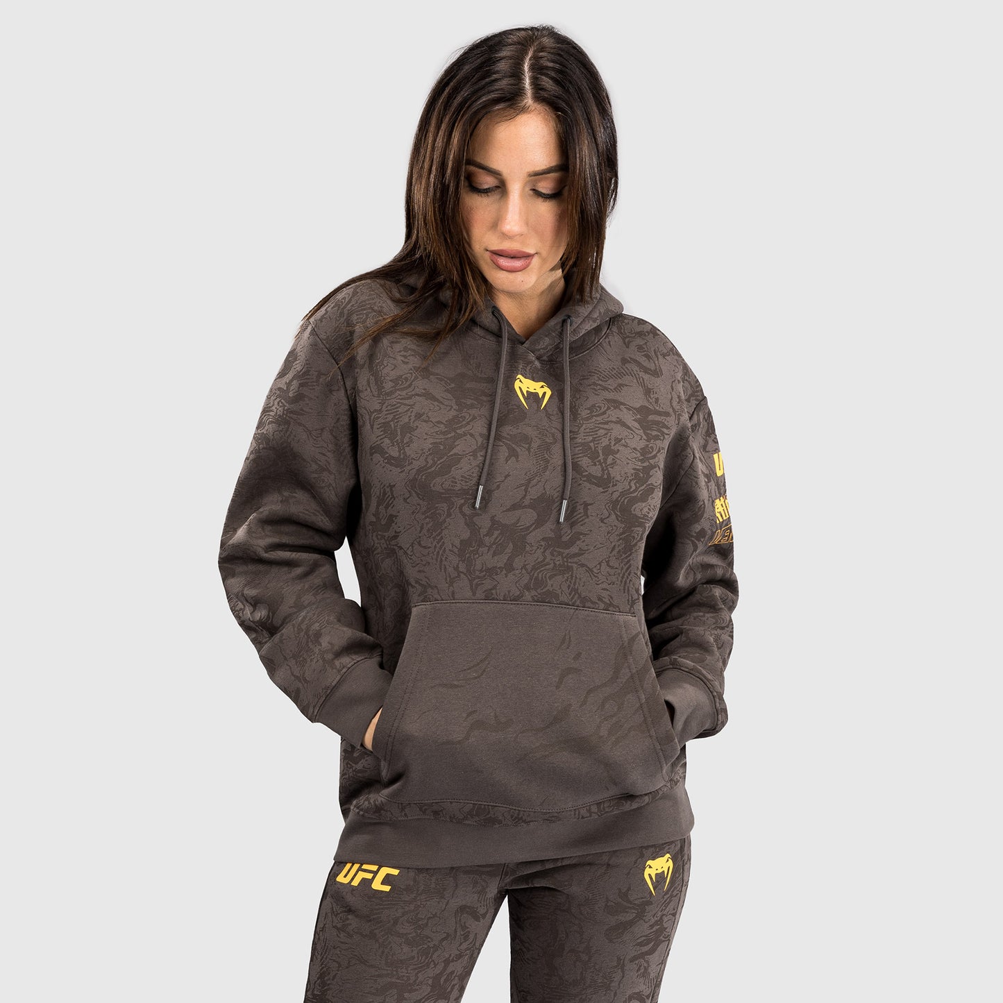 UFC Fusion by Venum Fight Week Felpa con Cappuccio per Donna - Marrone terra