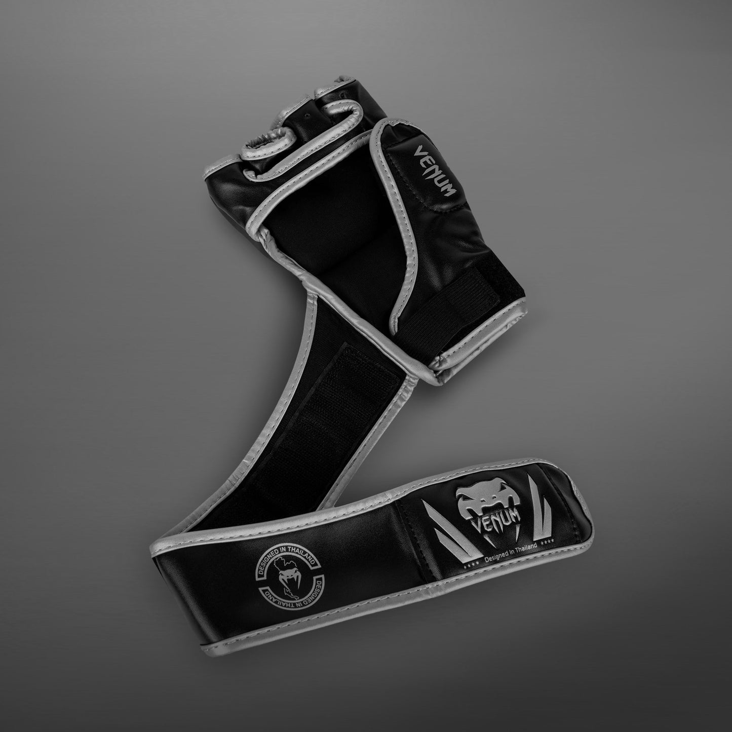 Venum Challenger 2.0 Guanti MMA - Nero/Argento