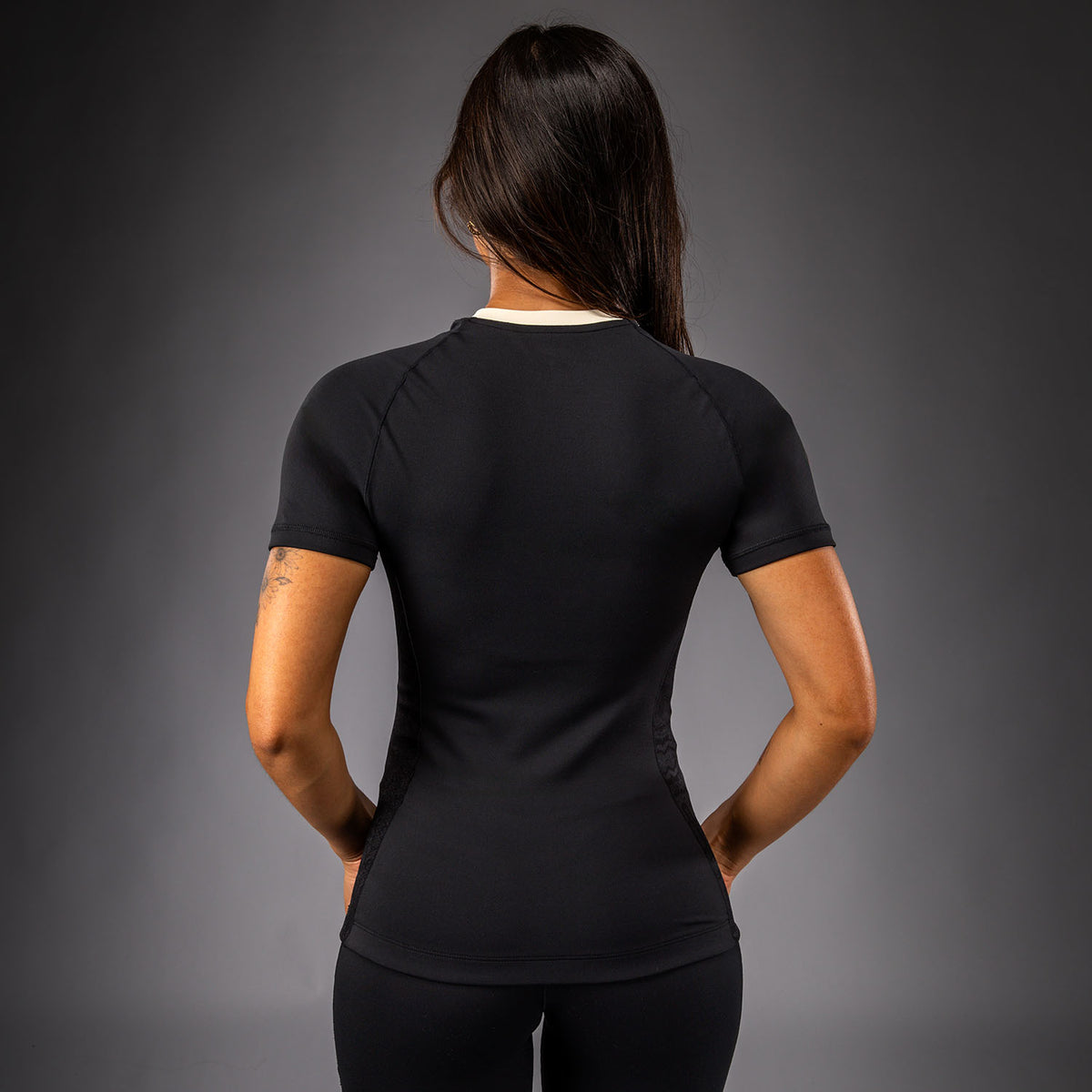 Venum Viper Rashguard a maniche corte da donna - Nero