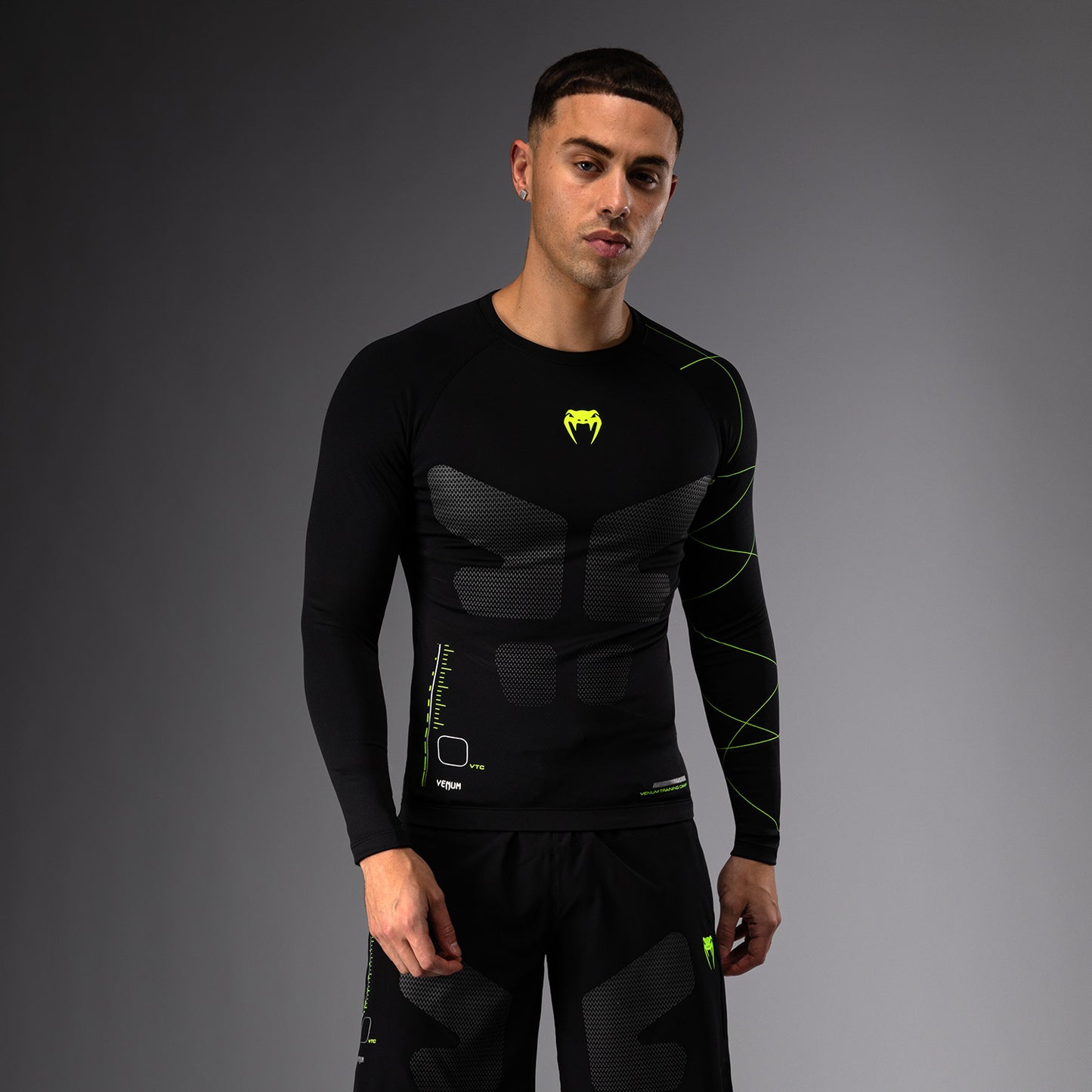 Venum Training Camp 4.0 Rashguard a maniche lunghe - Nero/Verde chiaro