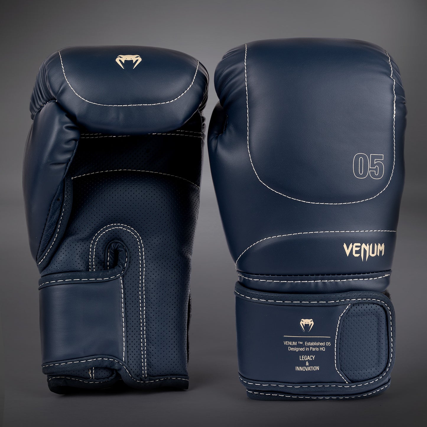 Venum Impact Evo Guanti da Boxe - Icy Blue