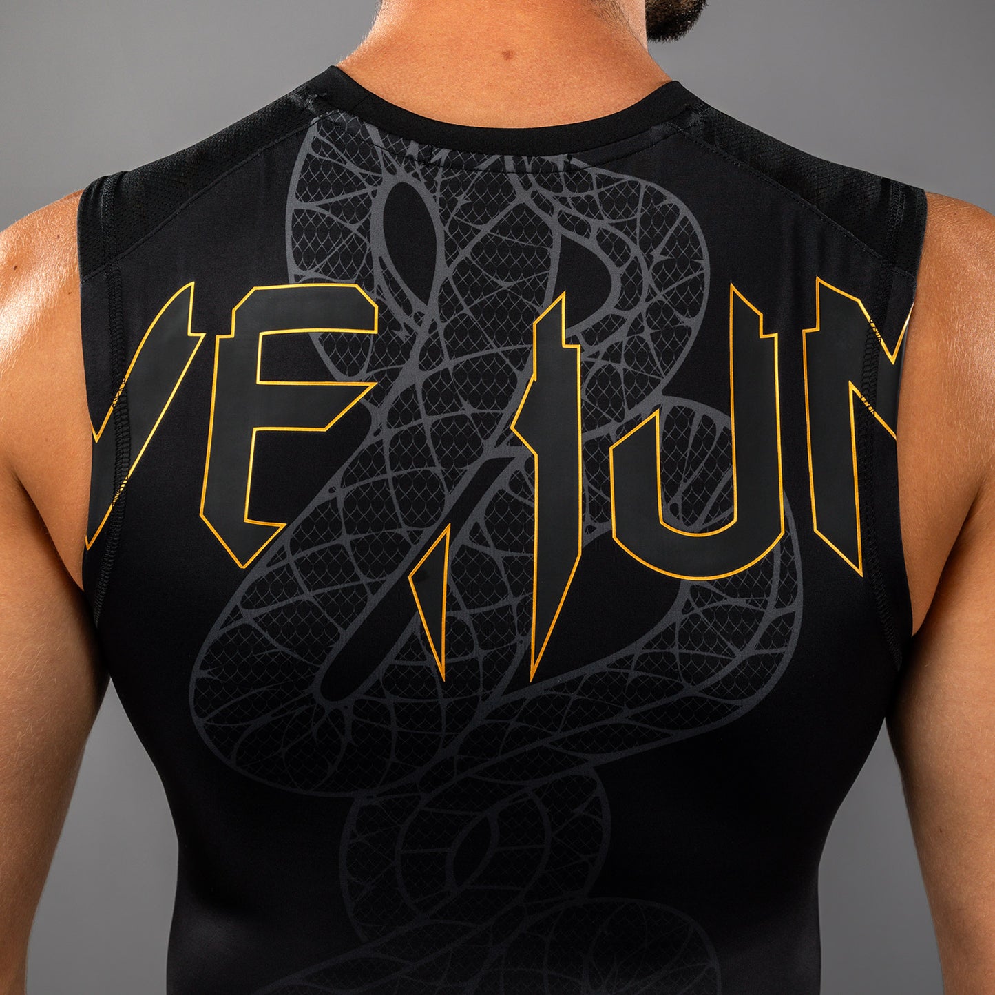 Venum Serpenti Rashguard Senza Maniche – Nero/Argento/Oro