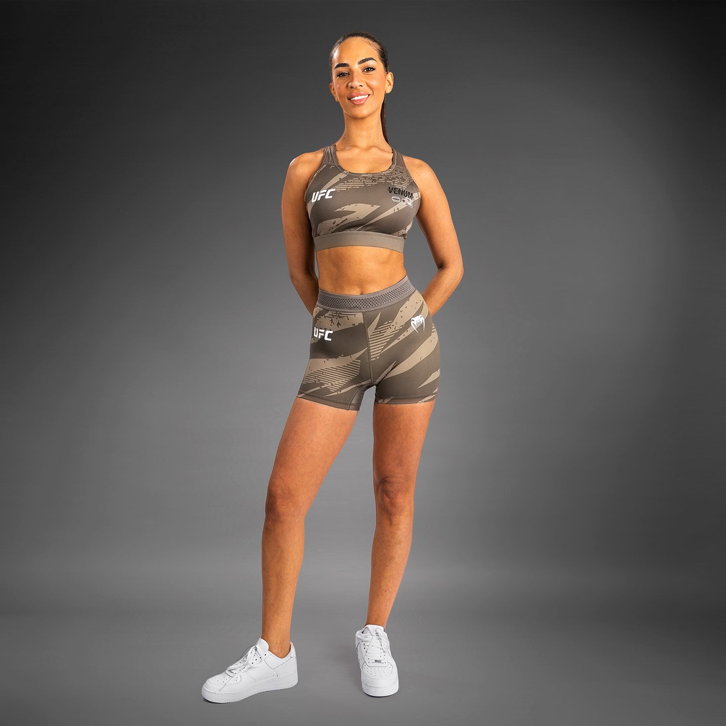UFC Adrenaline by Venum Fight Week Short de Vale Tudo per Donna - Desert Camo