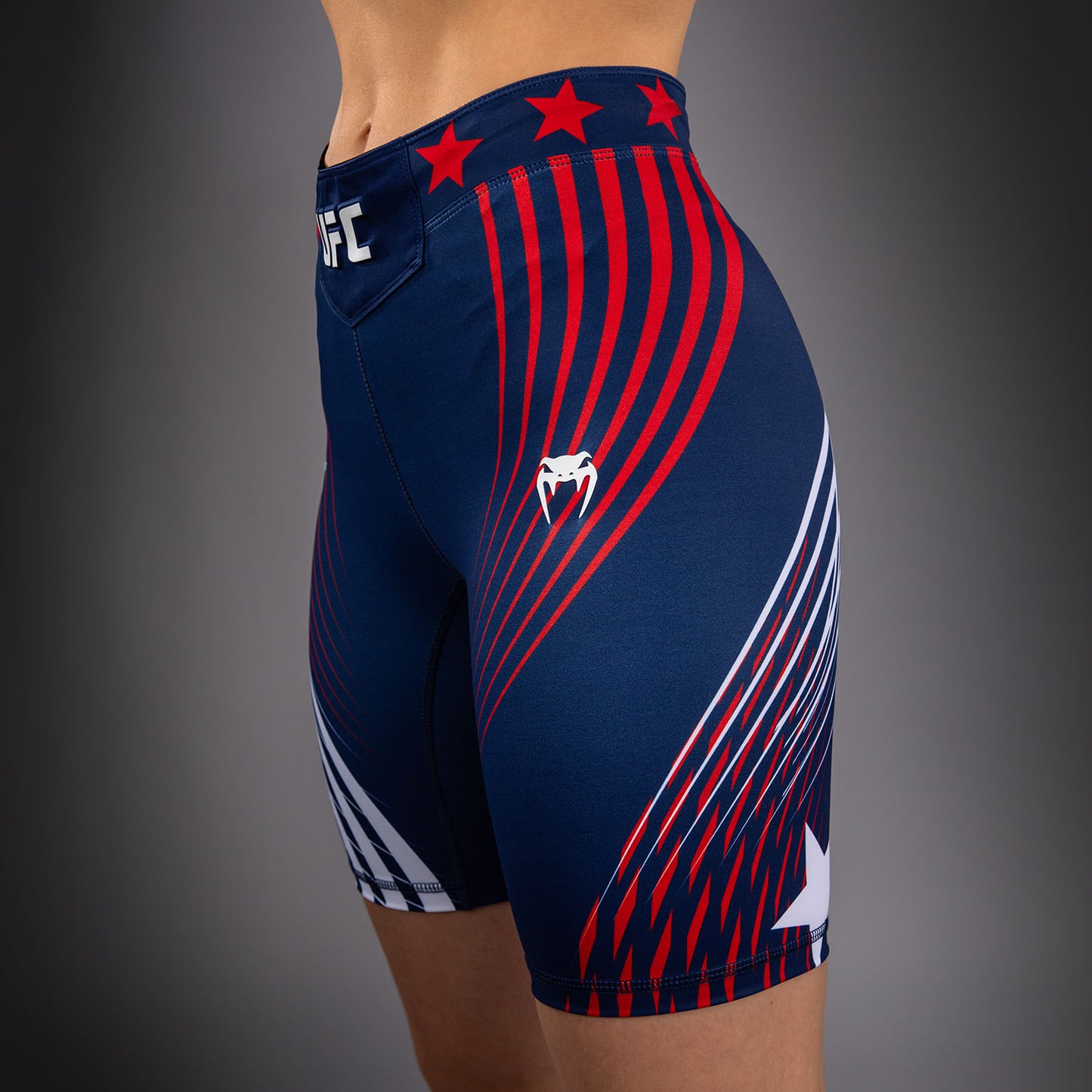 Official UFC Freedom 250 by Venum Authentic Pantaloncini Vale Tudo taglio lungo da donna - Blu