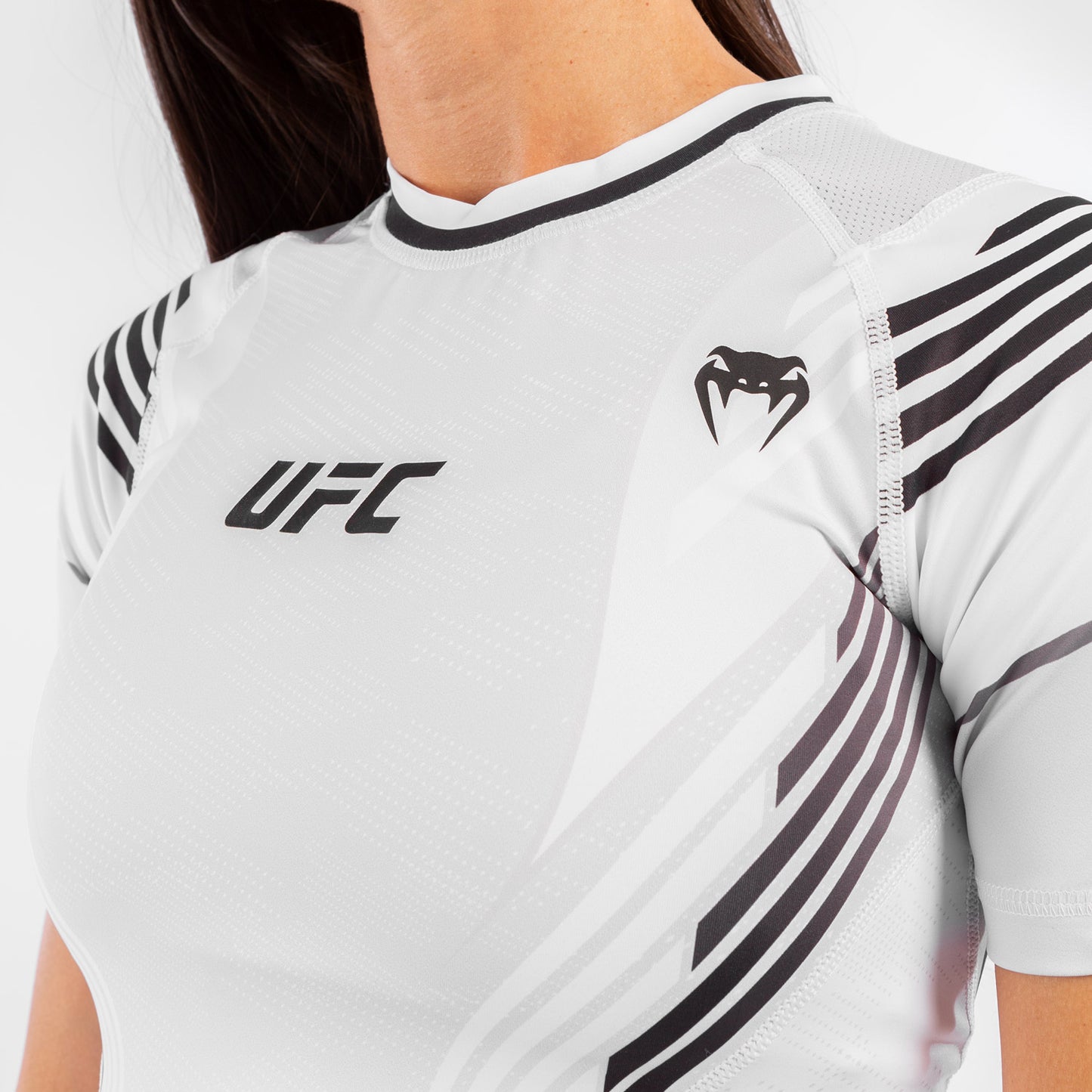 Rashguard Donna UFC Venum Authentic Fight Night - Bianco