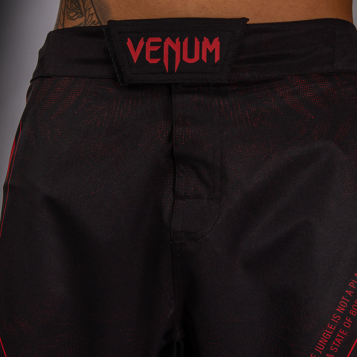 Venum Amazonia Reborn Pantaloncini da MMA - Nero/Rosso
