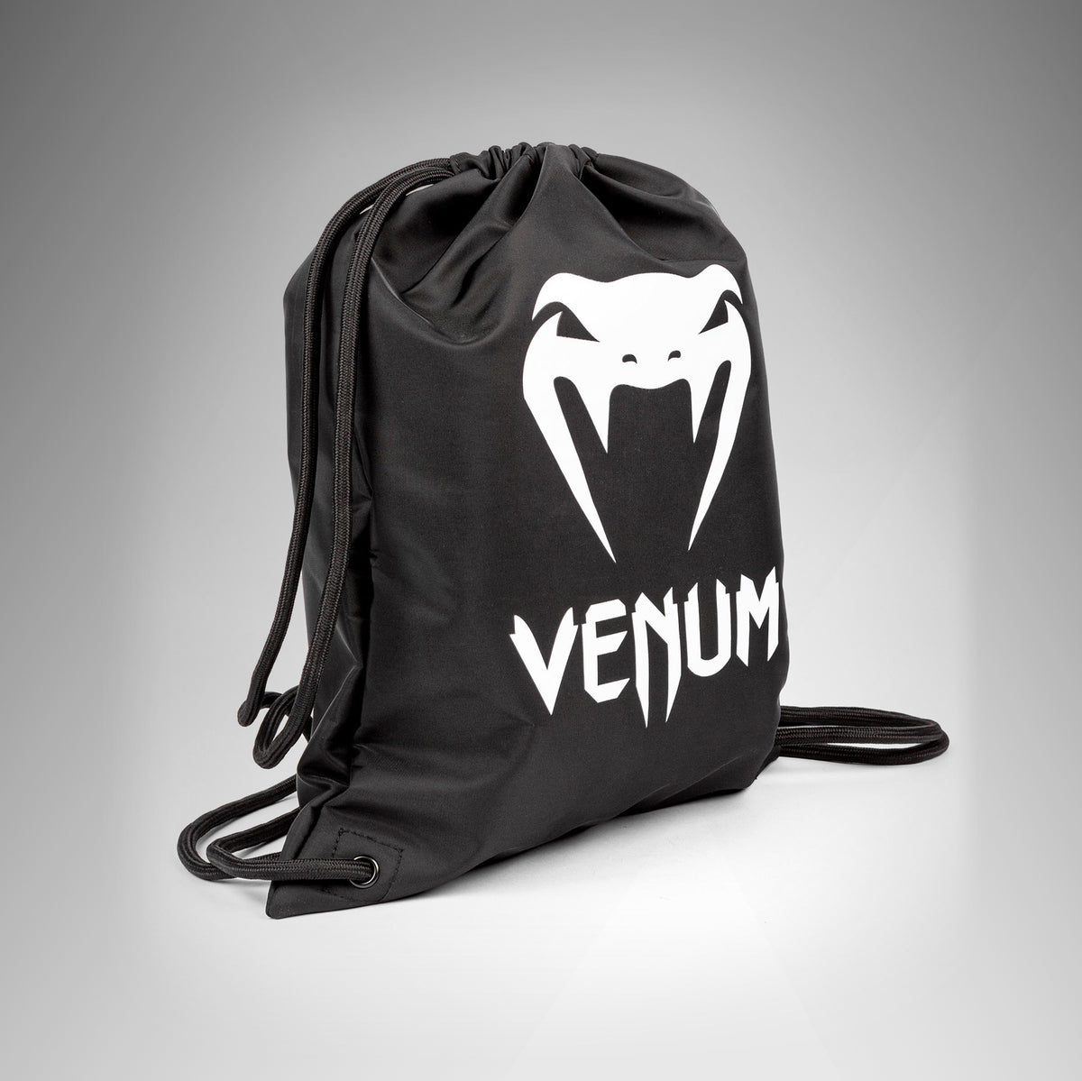 Venum Classic Borsa con Coulisse (20-25L) – Nero/Bianco