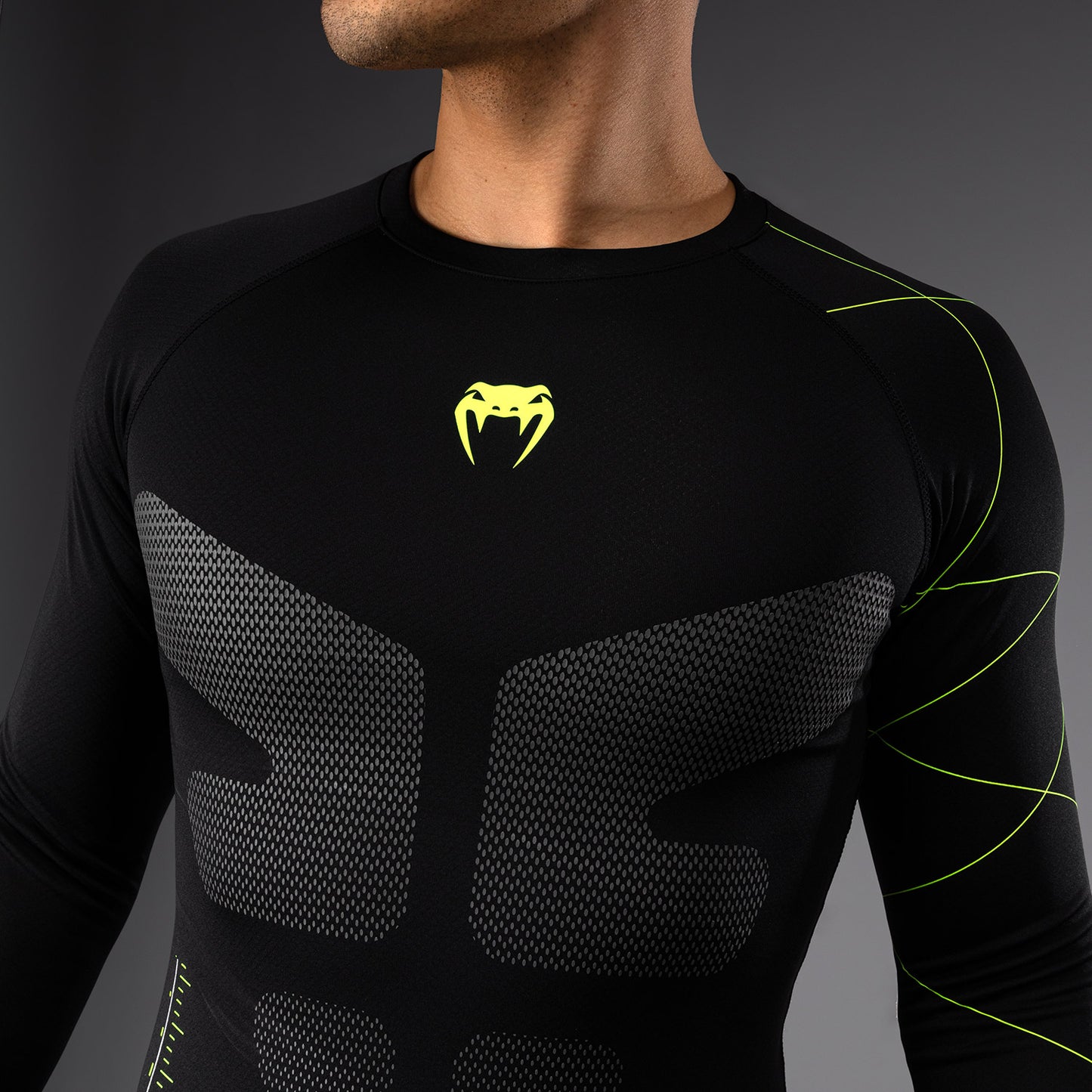 Venum Training Camp 4.0 Rashguard a maniche lunghe - Nero/Verde chiaro