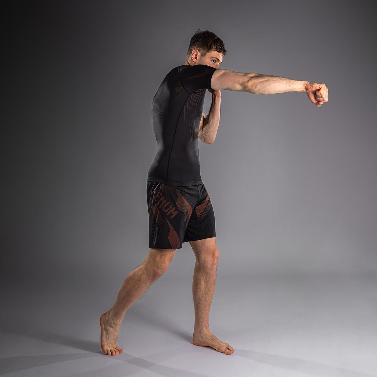 Venum No-Gi 6.0 Rashguard a Maniche Corte - Nero/Marrone