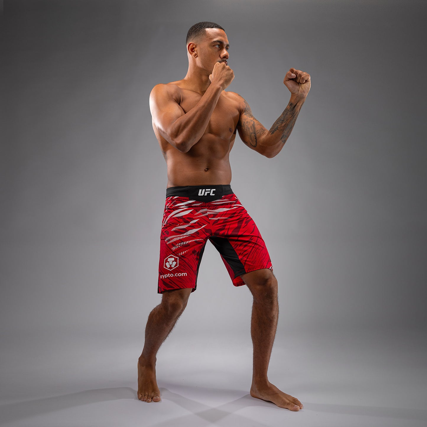 UFC Fusion by Venum Authentic Fight Night Shorts da Lotta per Uomo - Fit Largo - Rosso