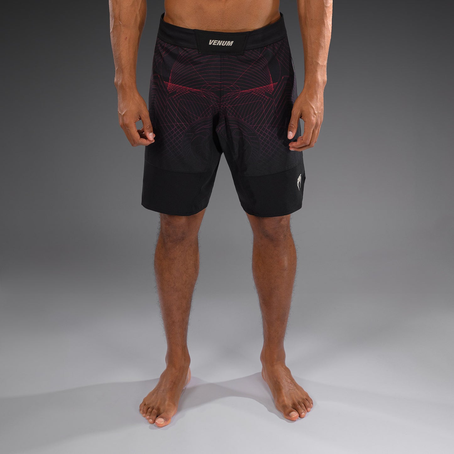 Venum G-Fit Air Pantaloncini da Combattimento - Nero Profondo/Rosso Fuoco