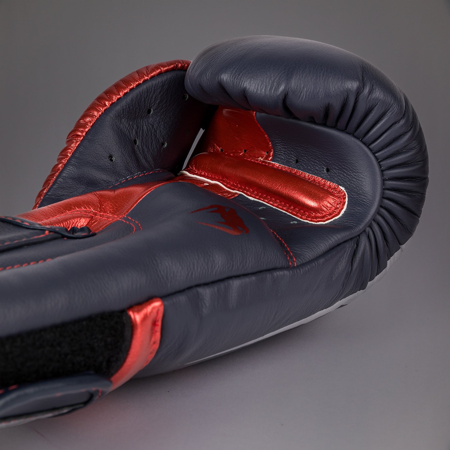Venum Giant 3.0 Guanti da boxe - Blu navy/Rosso - Edizione speciale