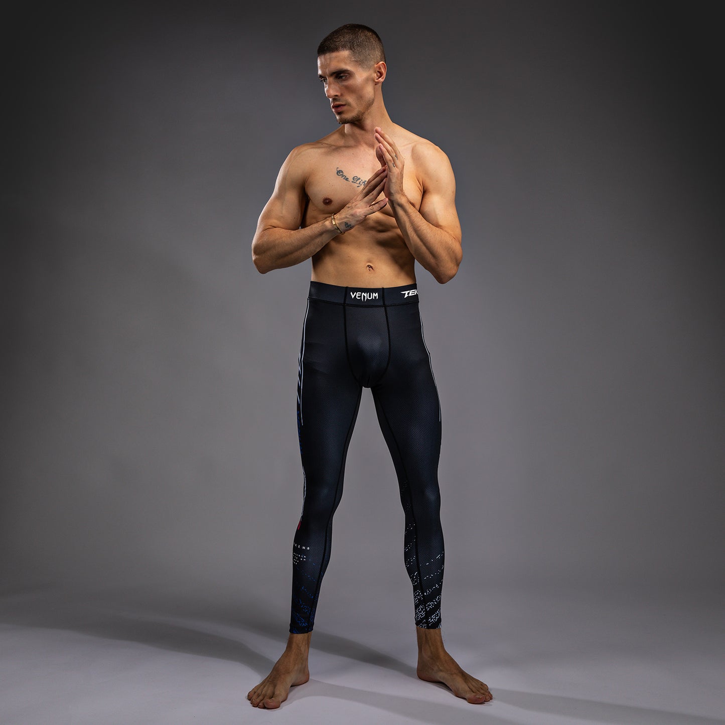 Venum x TEKKEN 8 - Jin Kazama Pantalloni a compressione - Blu/Nero/Bianco