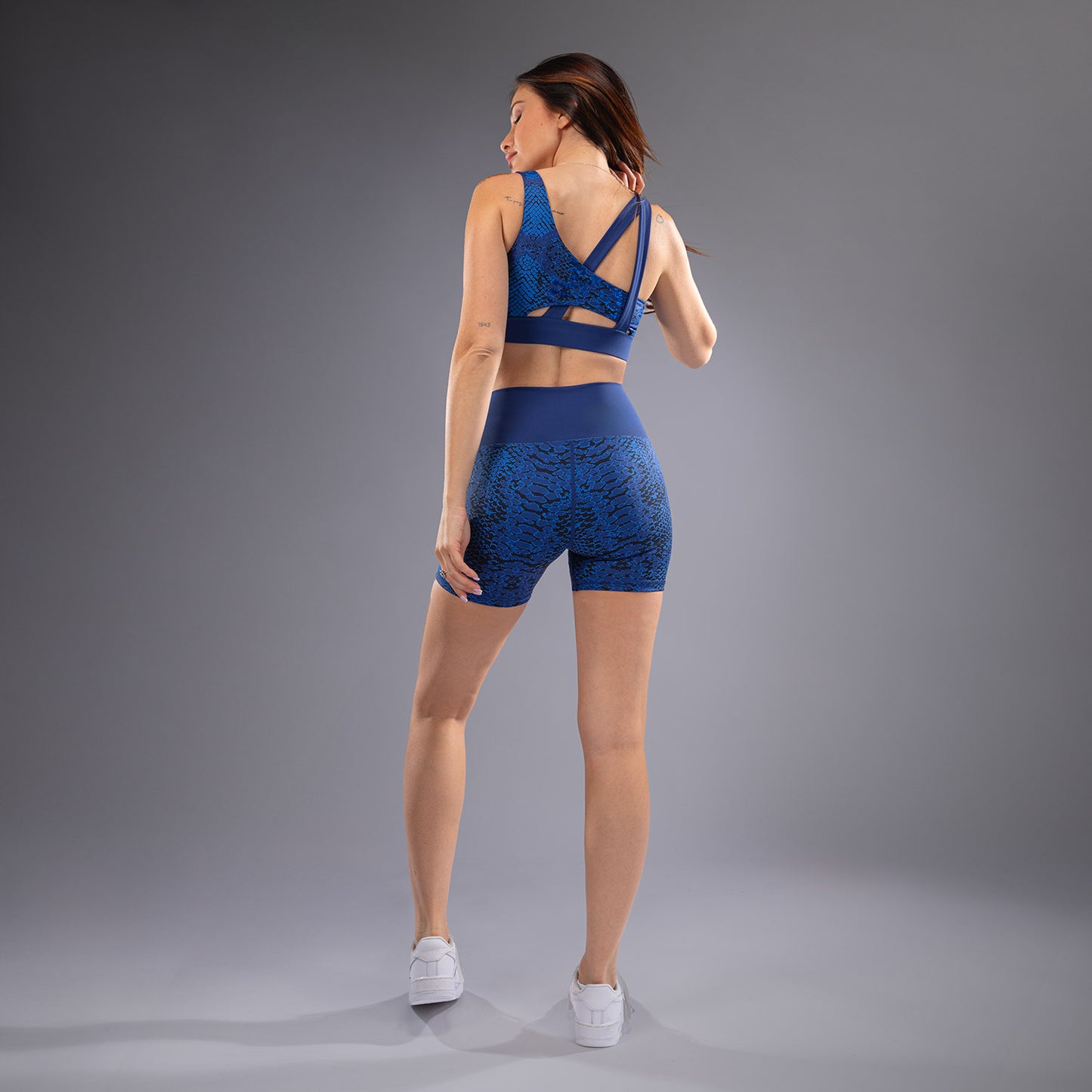 Venum Amazonia Pantaloncini da Muay Thai da donna - Blu Ultramarine