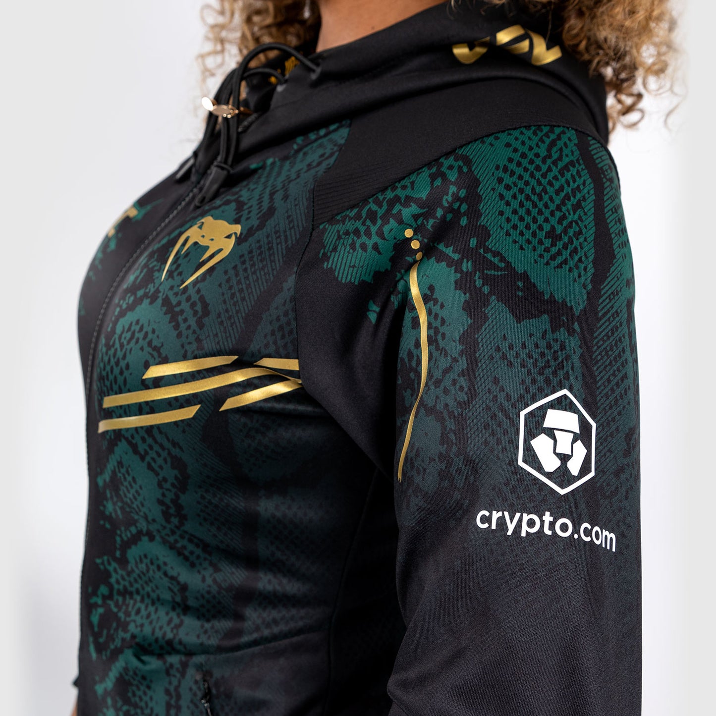 UFC Adrenaline by Venum Personalized Authentic Fight Night Felpa con cappuccio Walkout da donna - Emerald Edition - Verde/Nero/Oro
