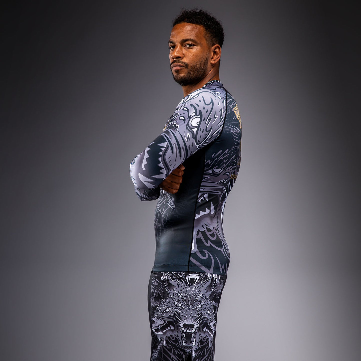 Venum Wolf Atak Rashguard a Maniche Lunghe – Nero/Grigio