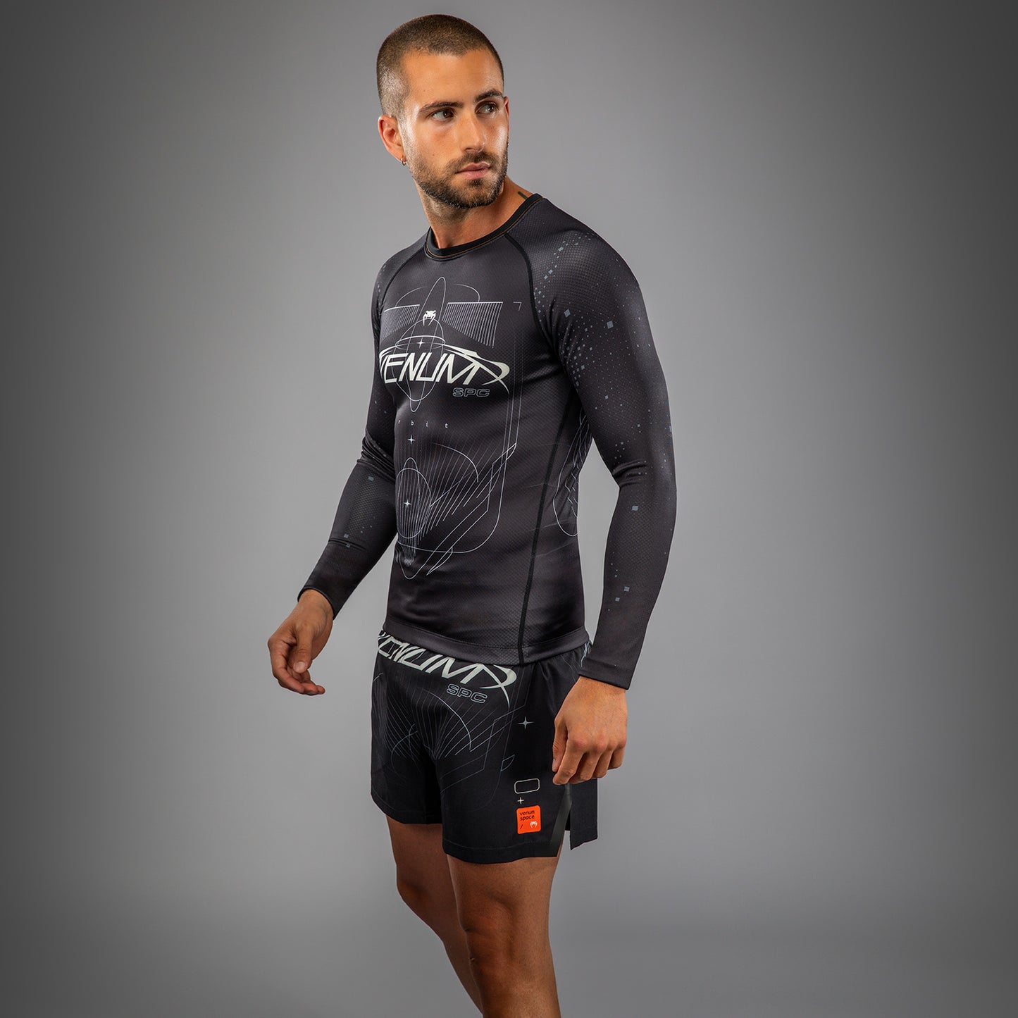 Venum Eclipse Rashguard a manica lunga – Nero/Avorio