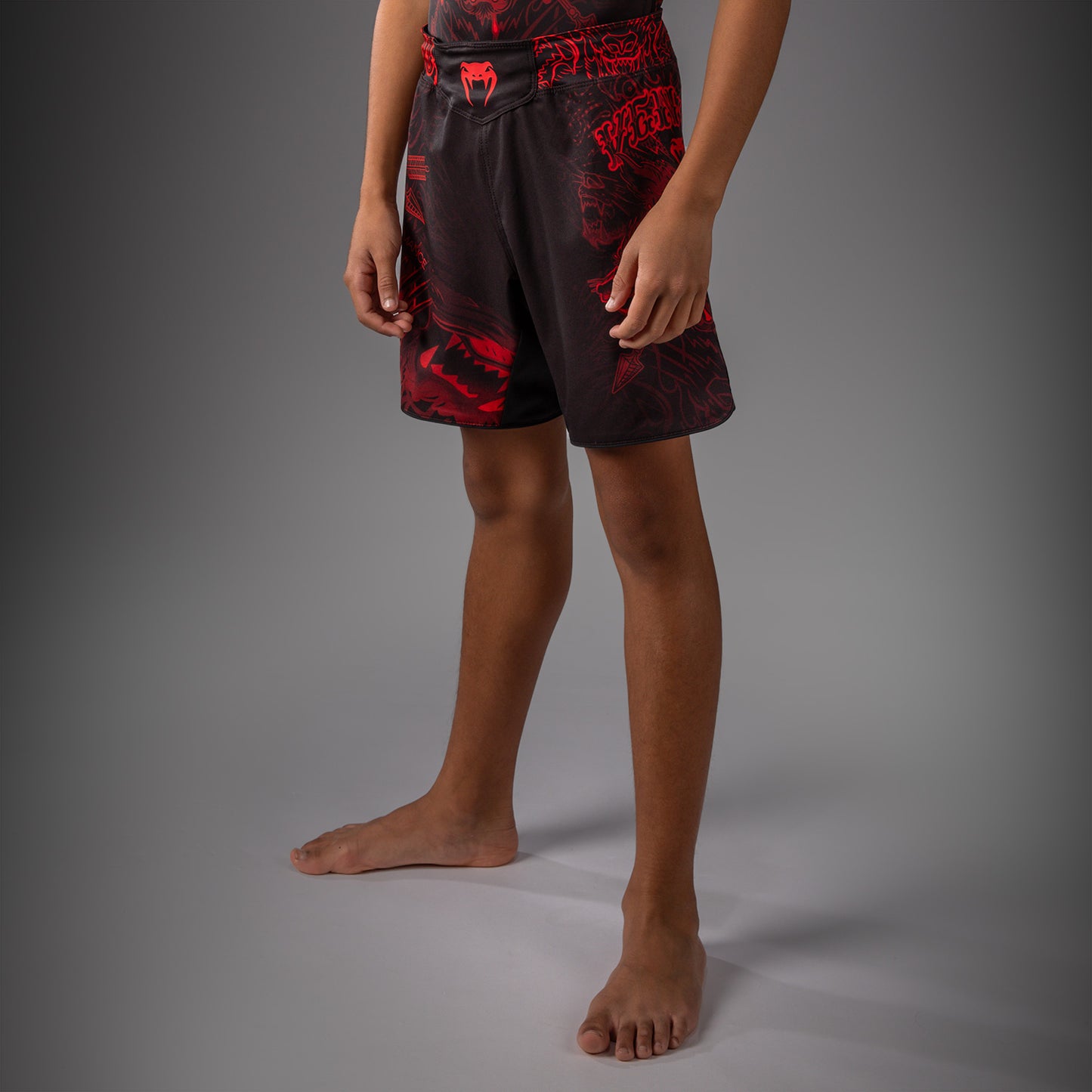 Venum Wolf Atak Pantaloncini da Combattimento Per Bambini – Nero/Rosso