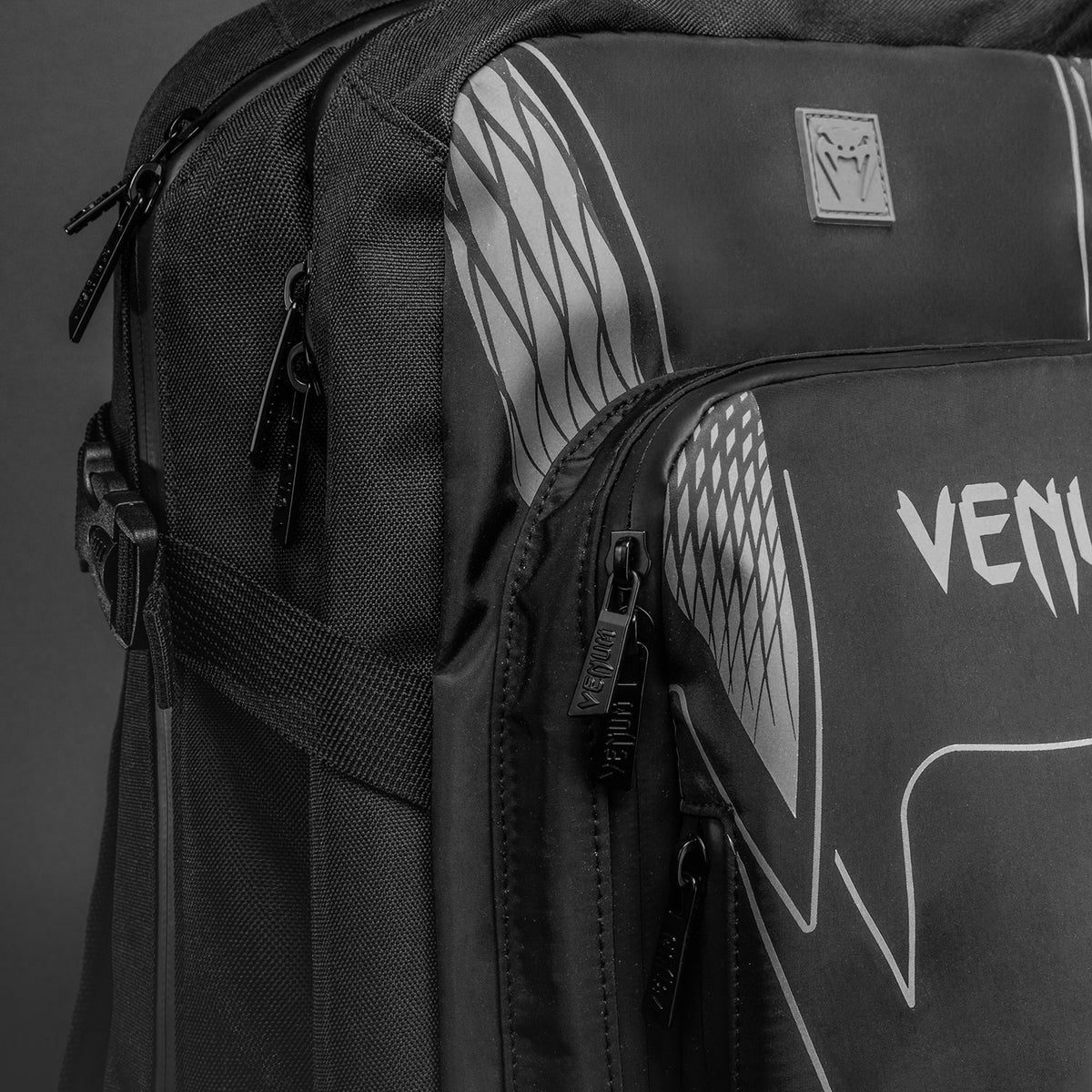 Venum Amazonia Reborn Zaino (15-25 L) - Nero/Grigio