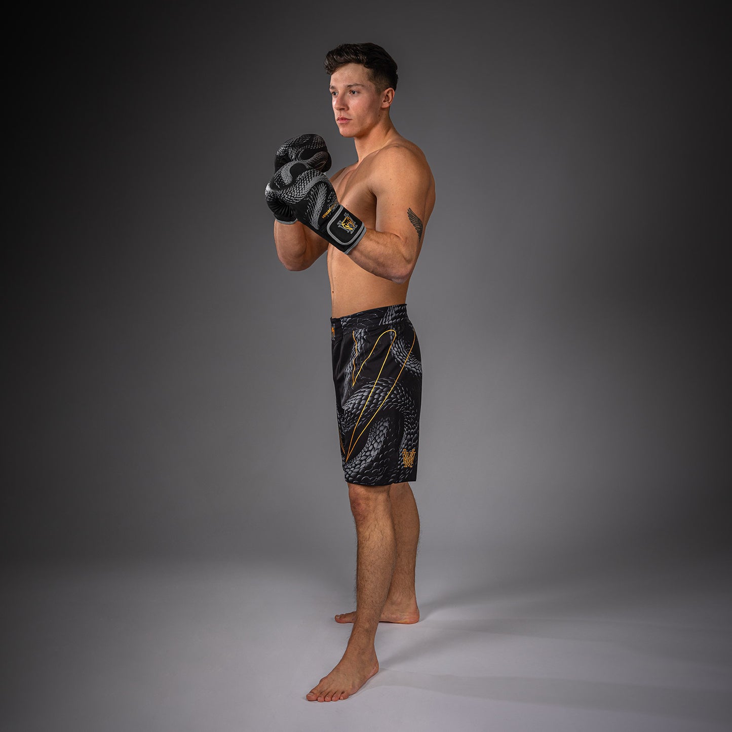 Venum Matupa Pantaloncini da Combattimento - Nero/Grigio/Oro