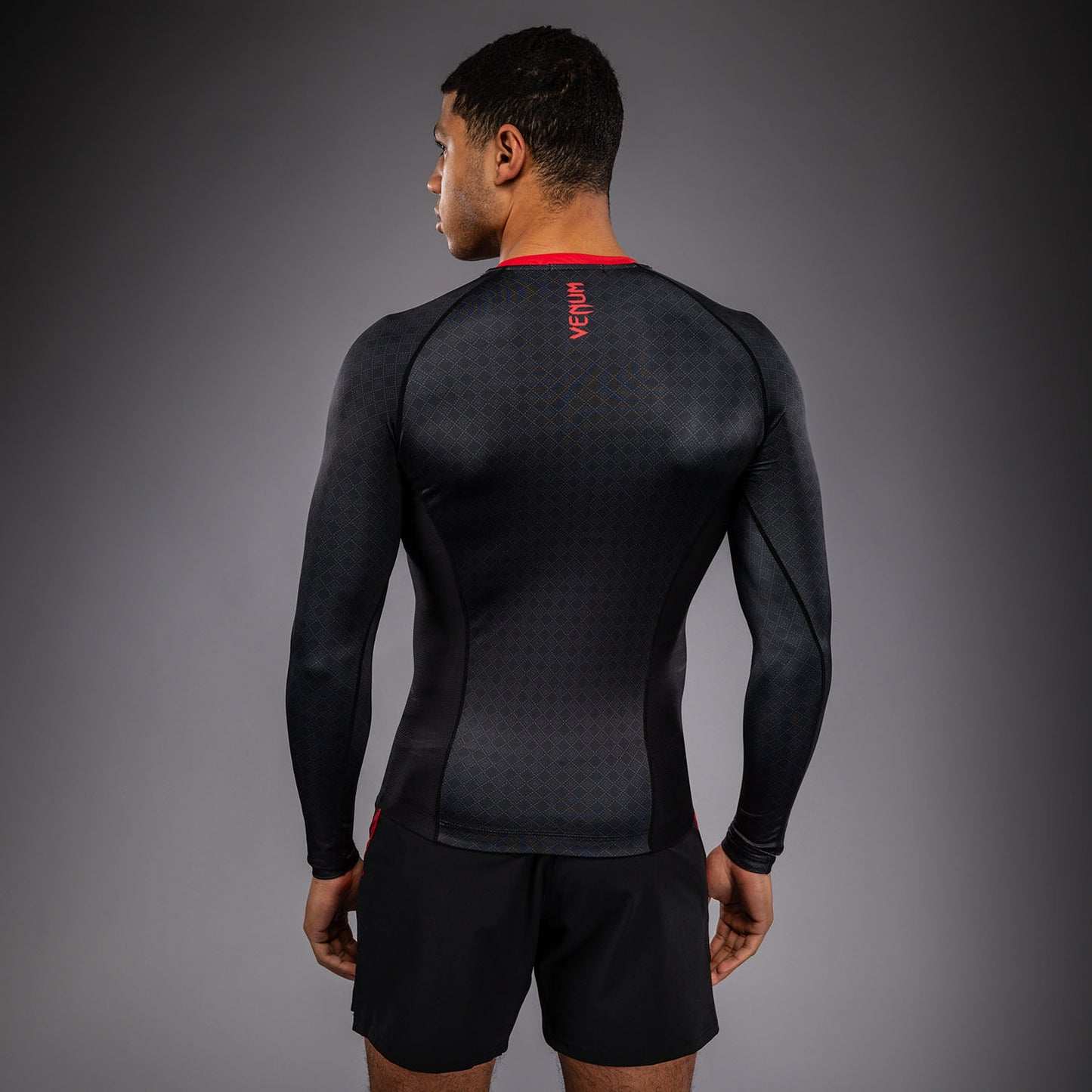 Venum x Roger Gracie Signature Rashguard a Maniche Lunghe - Nero/Rosso