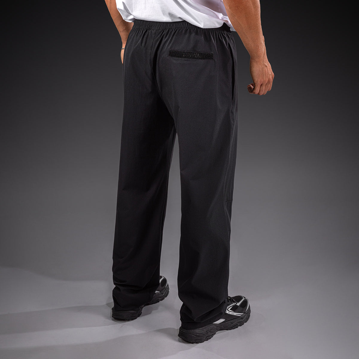Venum Essential Woven Straight Pantaloni dritti - Nero