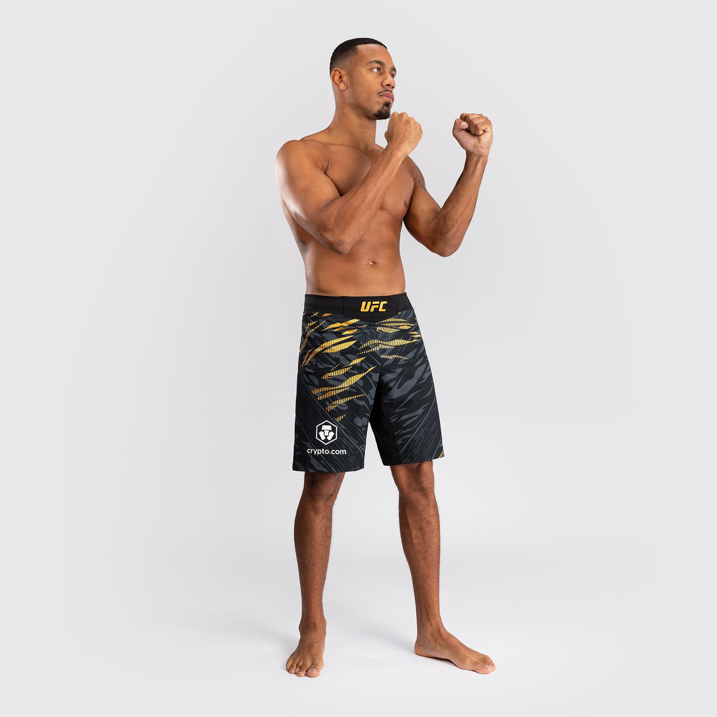UFC Fusion by Venum Personalizzati Authentic Fight Night Shorts da Lotta per Uomo - Fit Largo - Campione