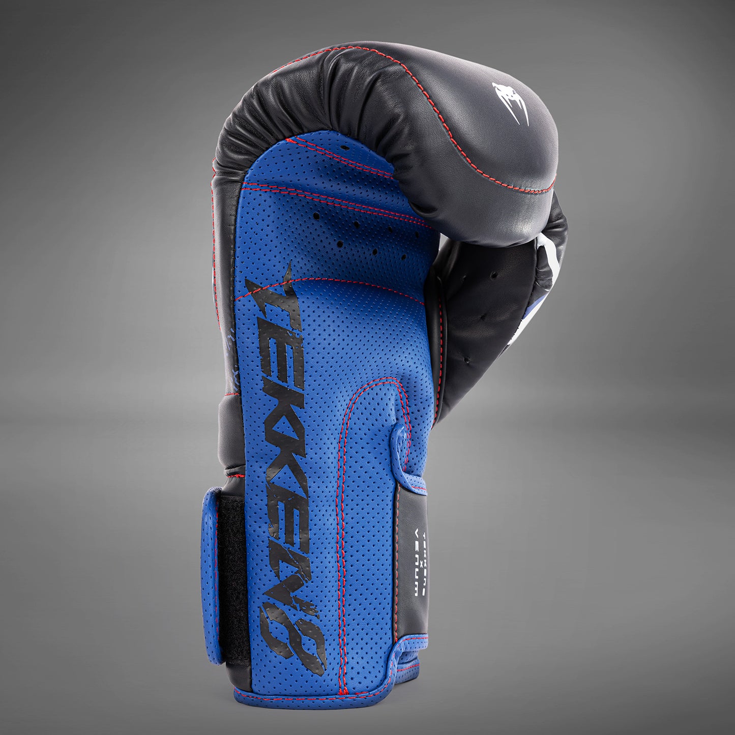 Venum x TEKKEN 8 - Jin Kazama Guanti da Boxe - Blu/Nero/Bianco
