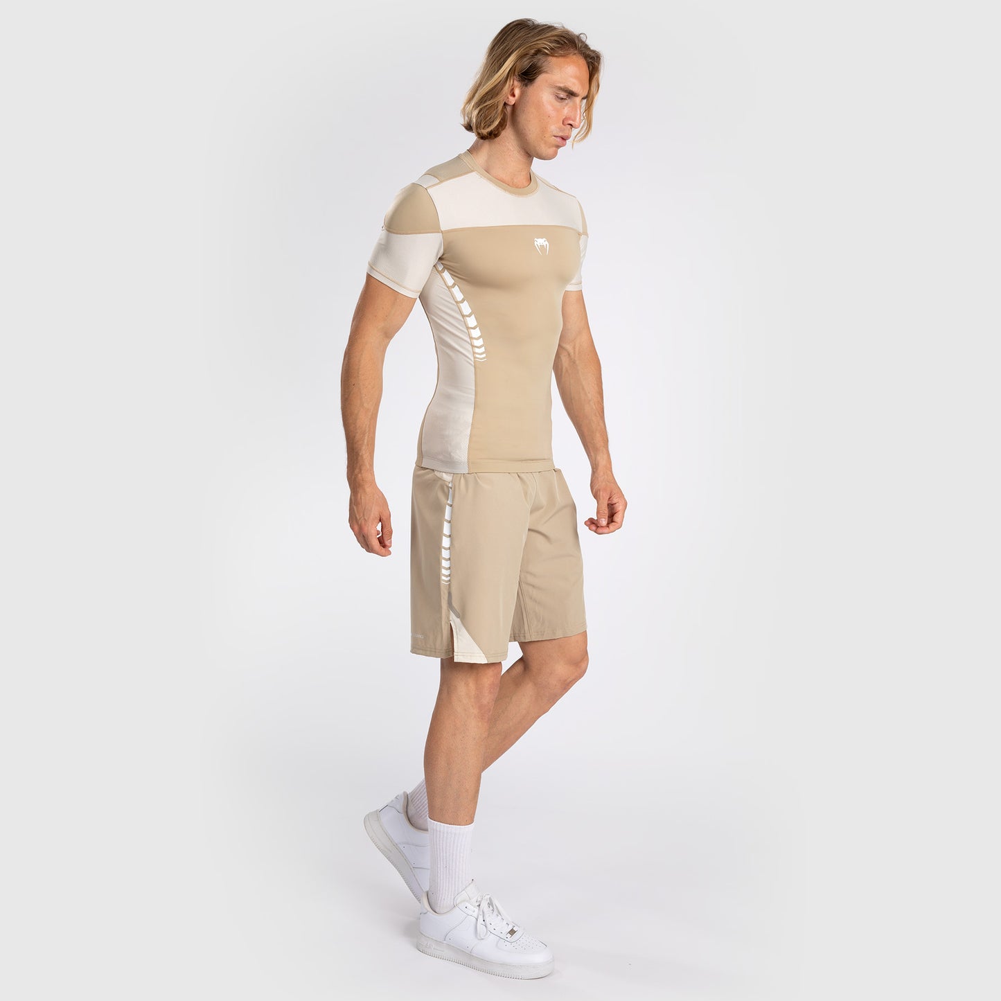 Venum Tempest Rashguard a maniche corte - Beige/Sabbia