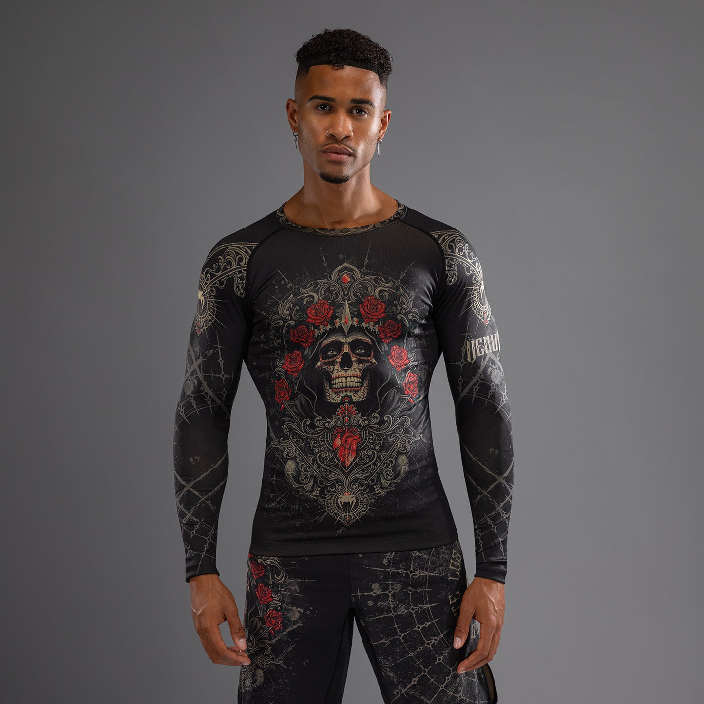 Venum Santa Muerte 5.0 Rashguard a maniche Lunghe - Nero Profondo/Oro