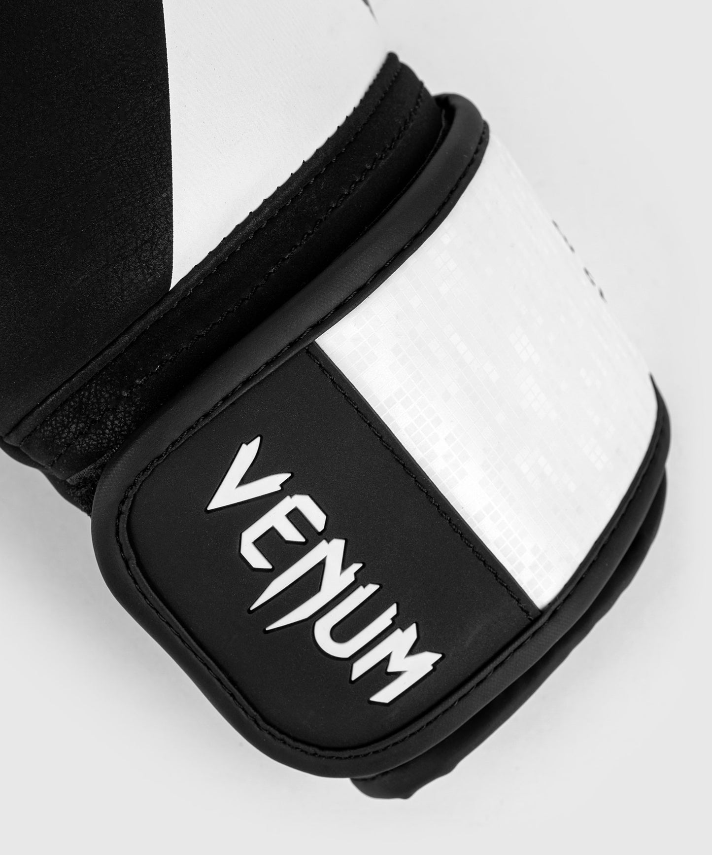 Guantoni da boxe Legacy Venum