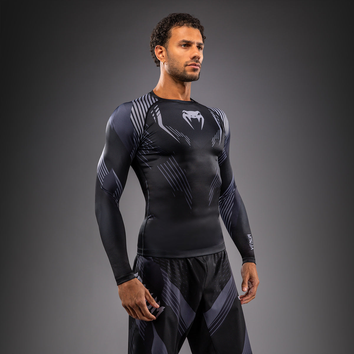 Venum No-Gi 6.0 Rashguard a Maniche Lunghe - Nero/Grigio