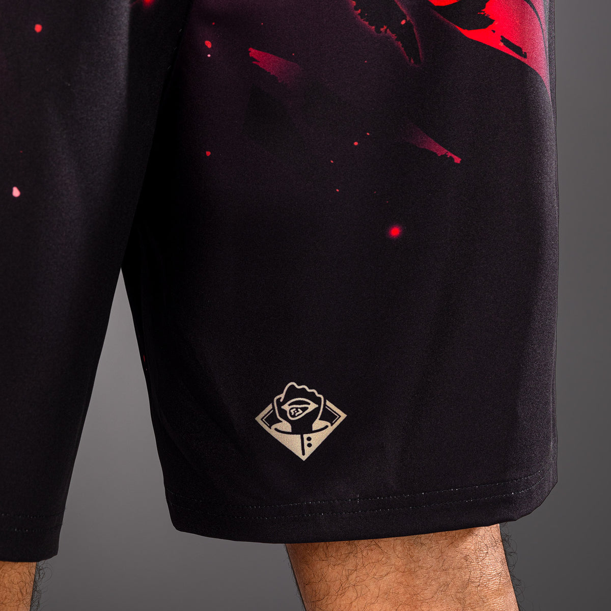 Jujutsu Kaisen x Venum Itadori Pantaloncini da Allenamento – Nero/Rosso