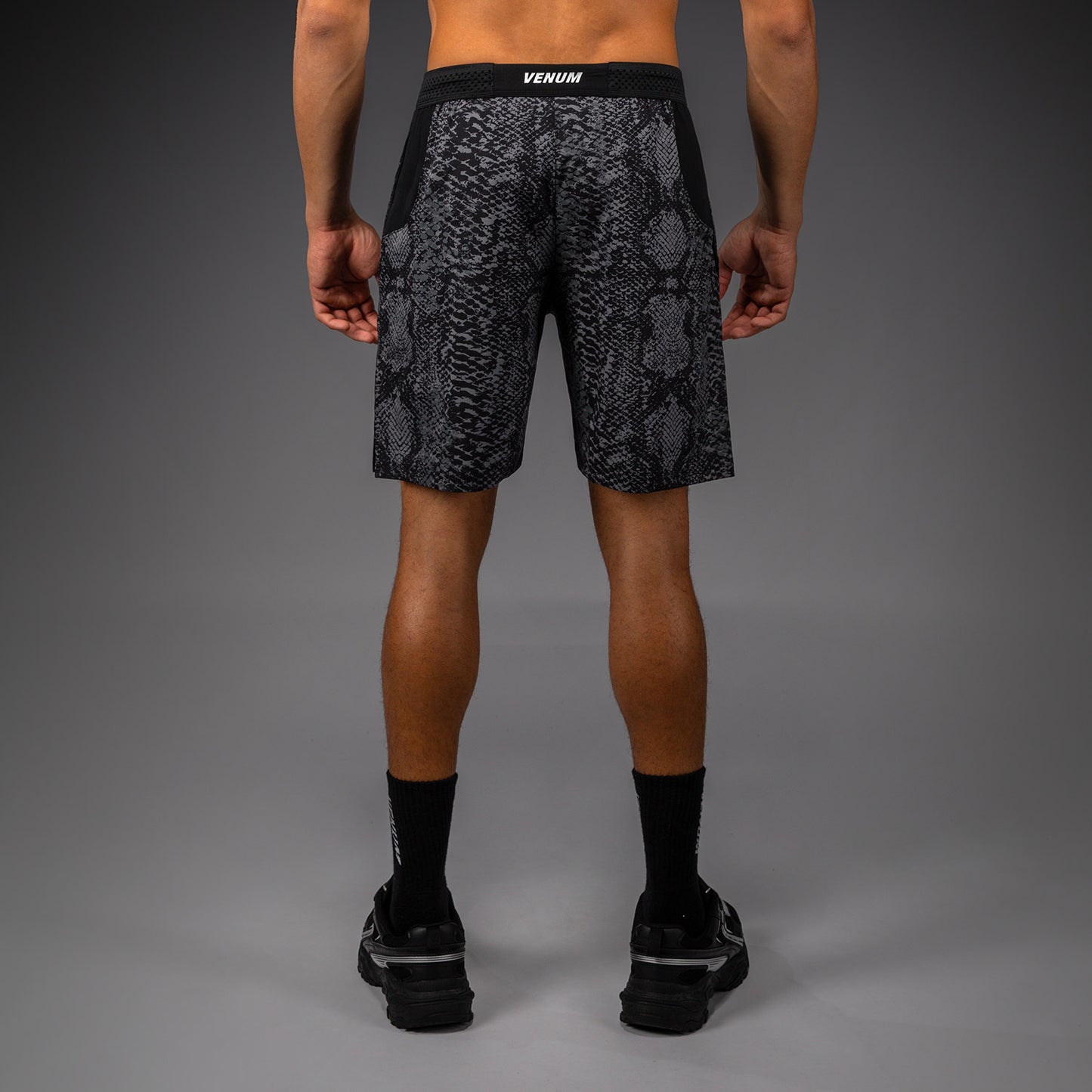 Venum G-Fit Scales Pantaloncini da Allenamento – Nero/Grigio Carbone