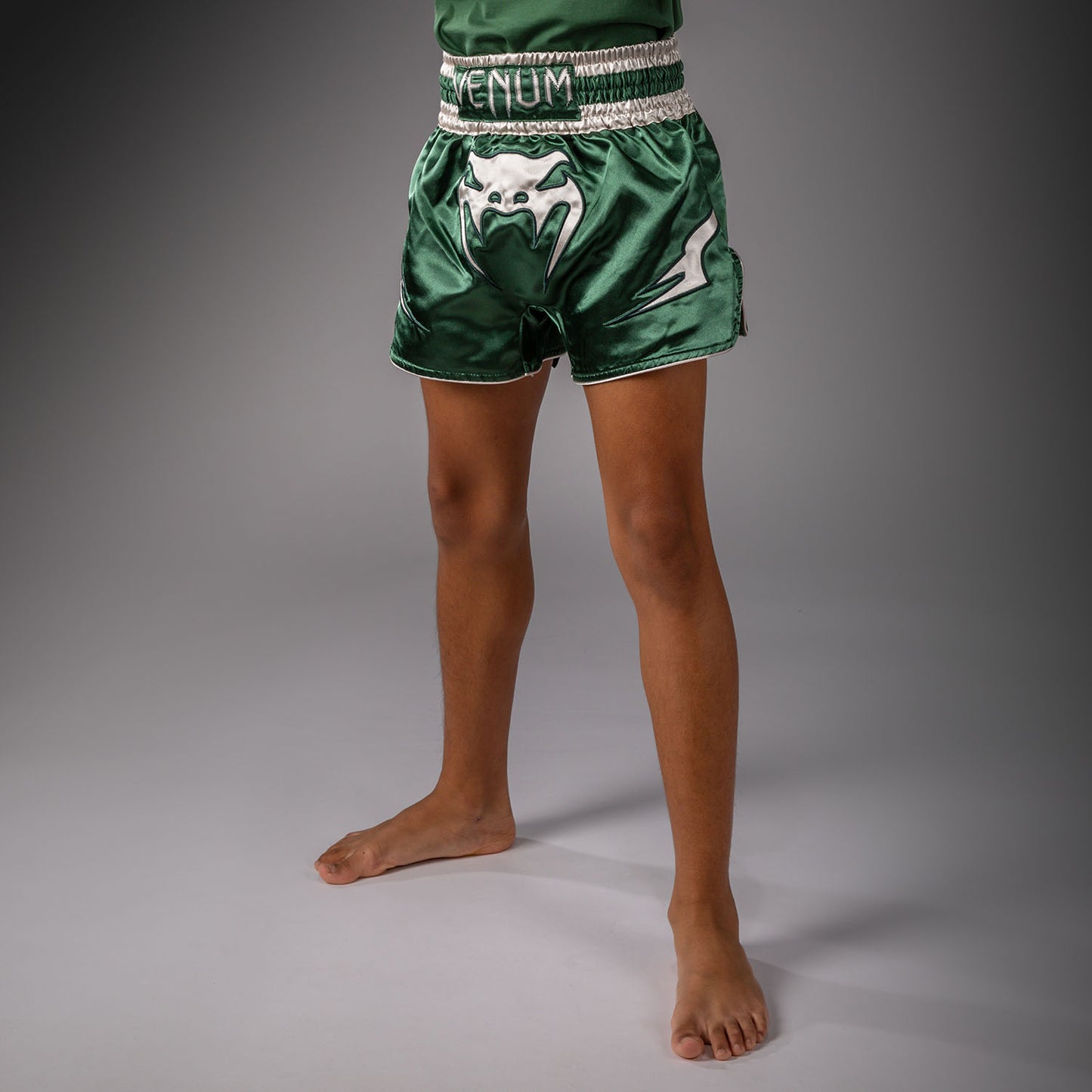 Venum Inferno Pantaloncini Muay Thaï – Verde Foresta/Avorio