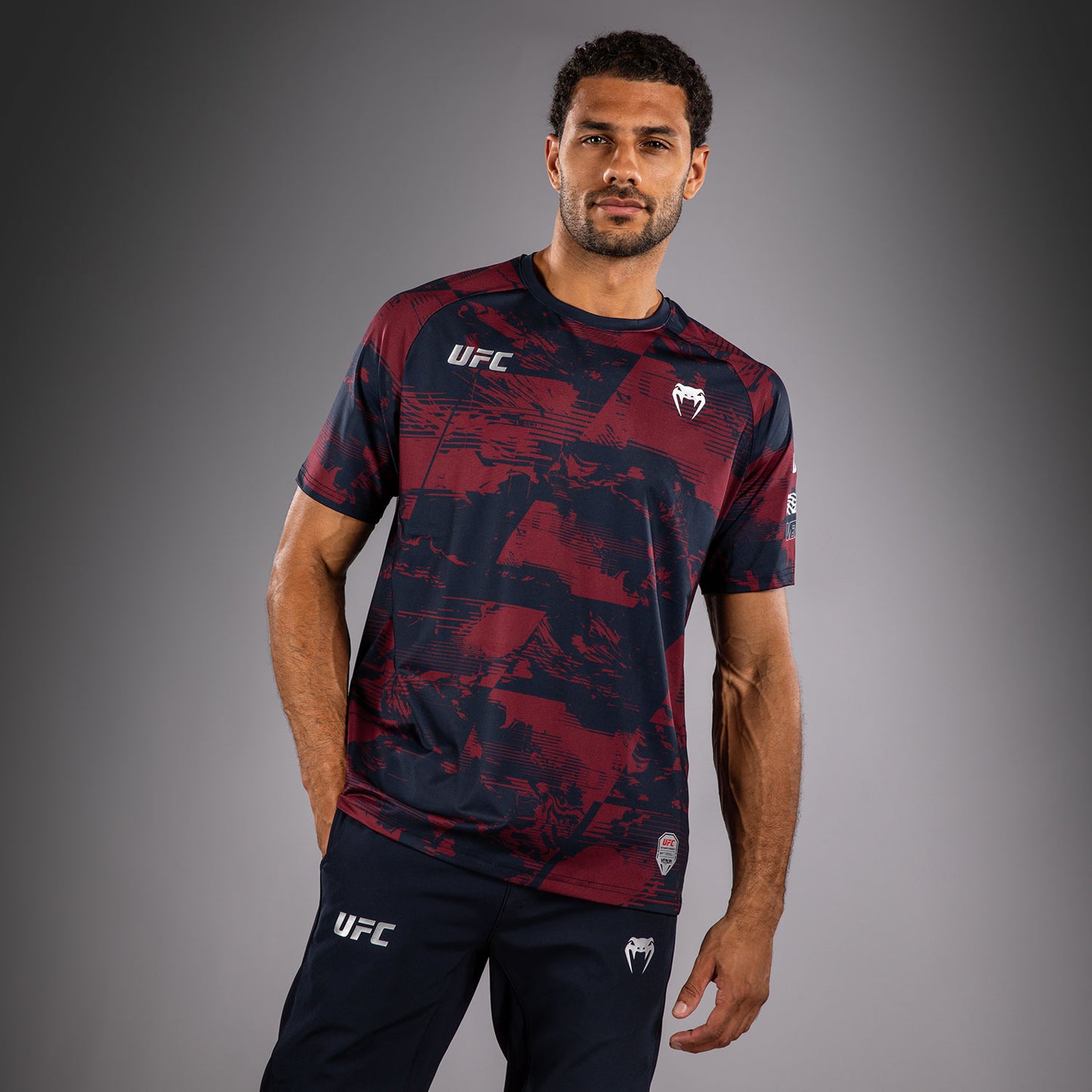 UFC Zenith by Venum Authentic Fight Week T-shirt maniche corte Performance Uomo - Blu navy/Bordeaux/Argento