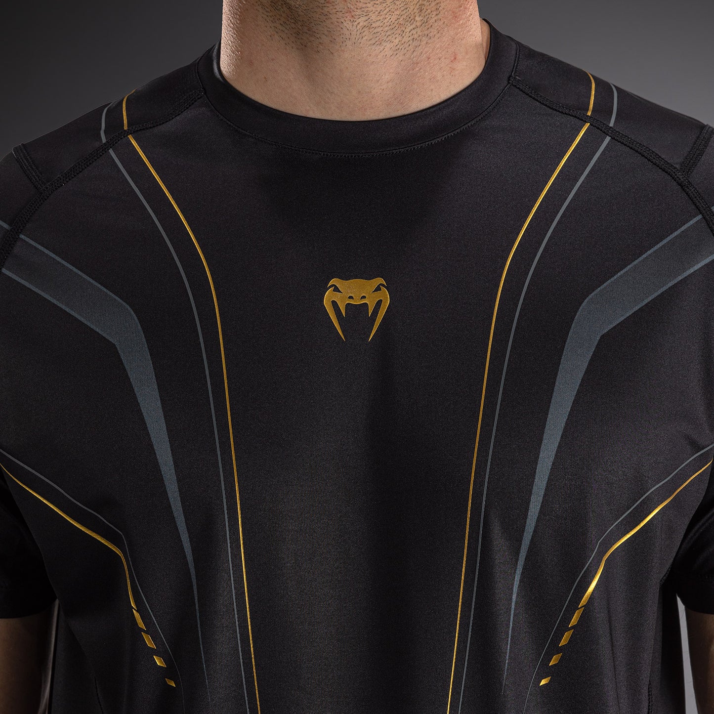 Venum Streamline Maglietta Dry Tech – Nero/Oro