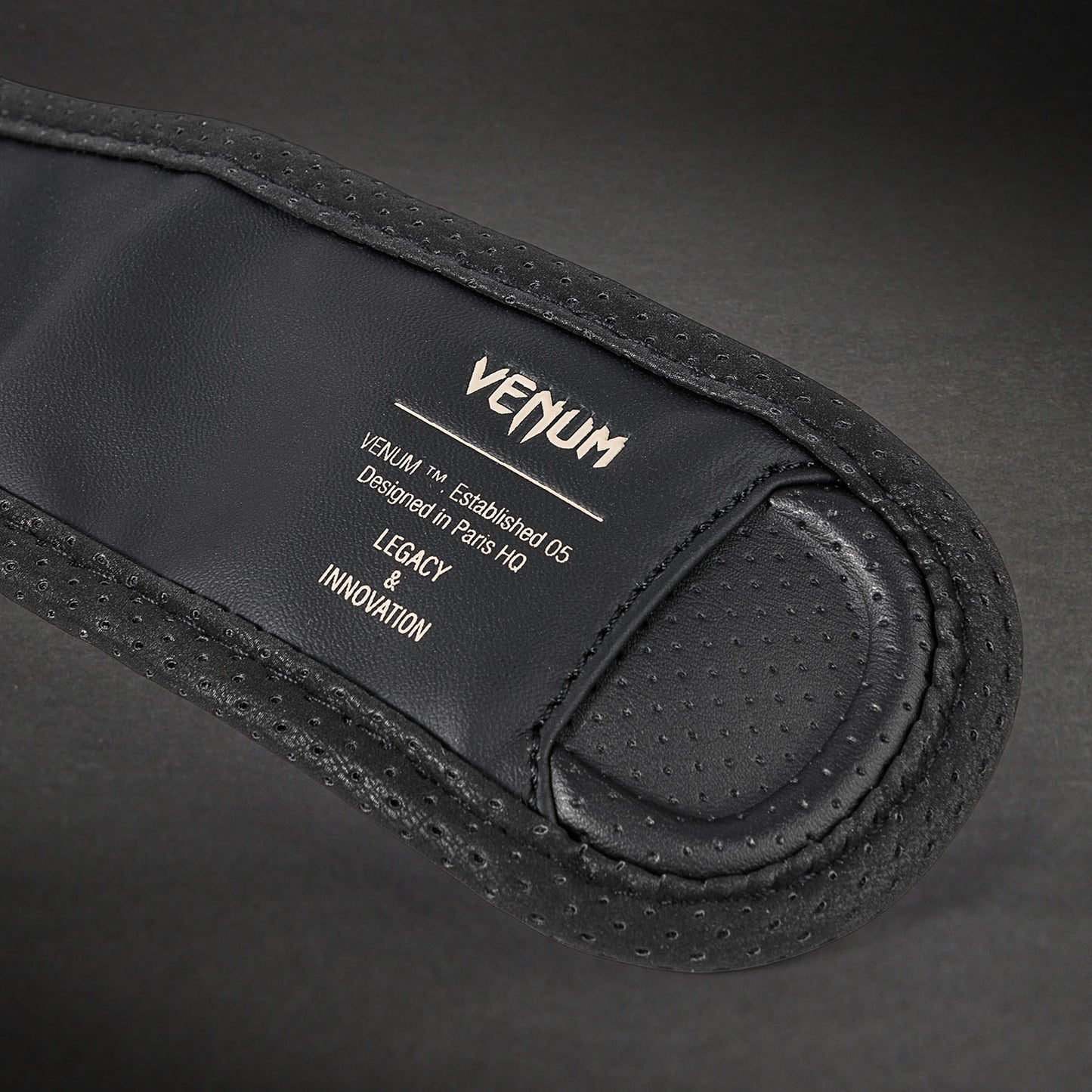 Venum Impact Evo Guanti da sparring MMA - Nero