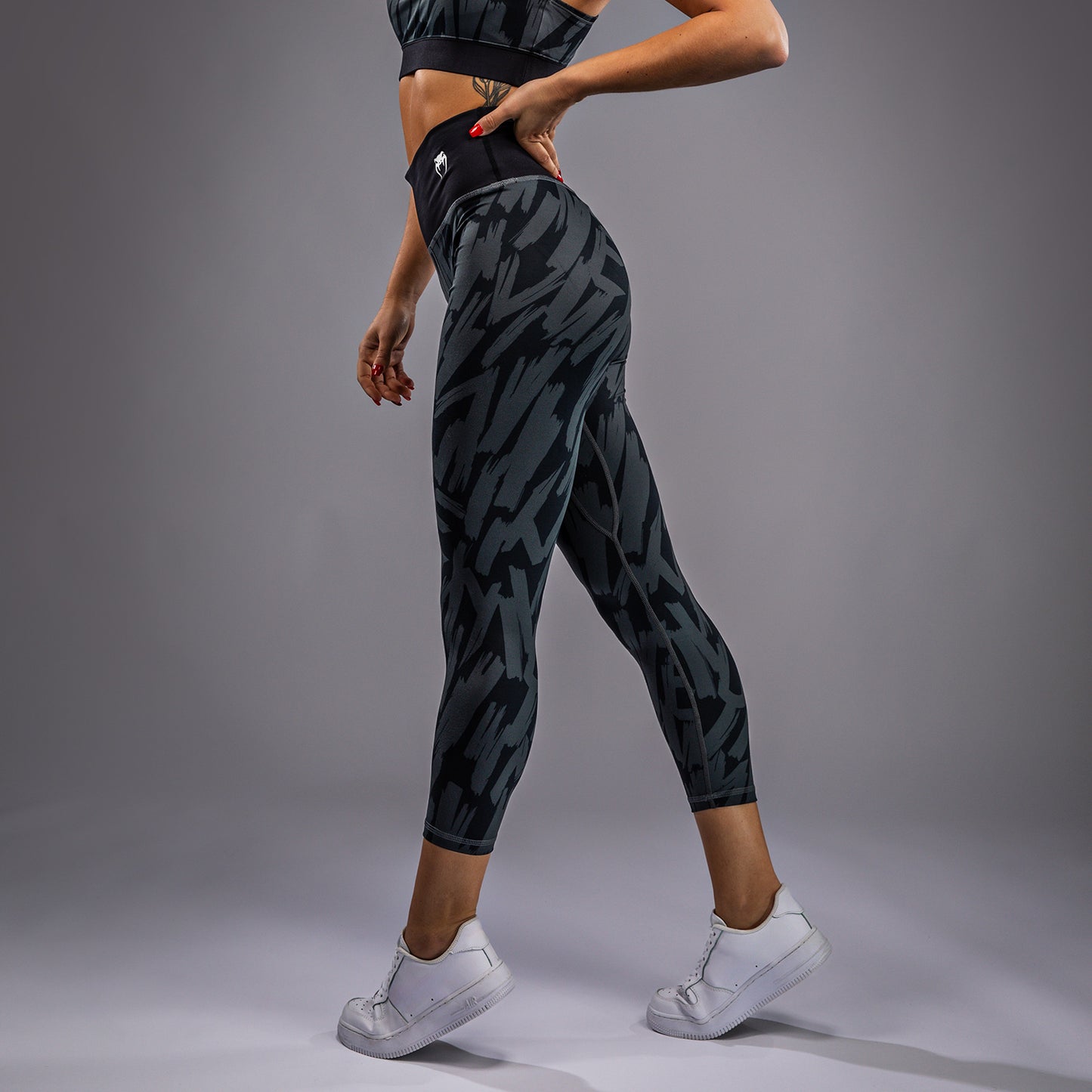 Venum Graffiti Leggings 7/8 da Donna - Carbone Urbano
