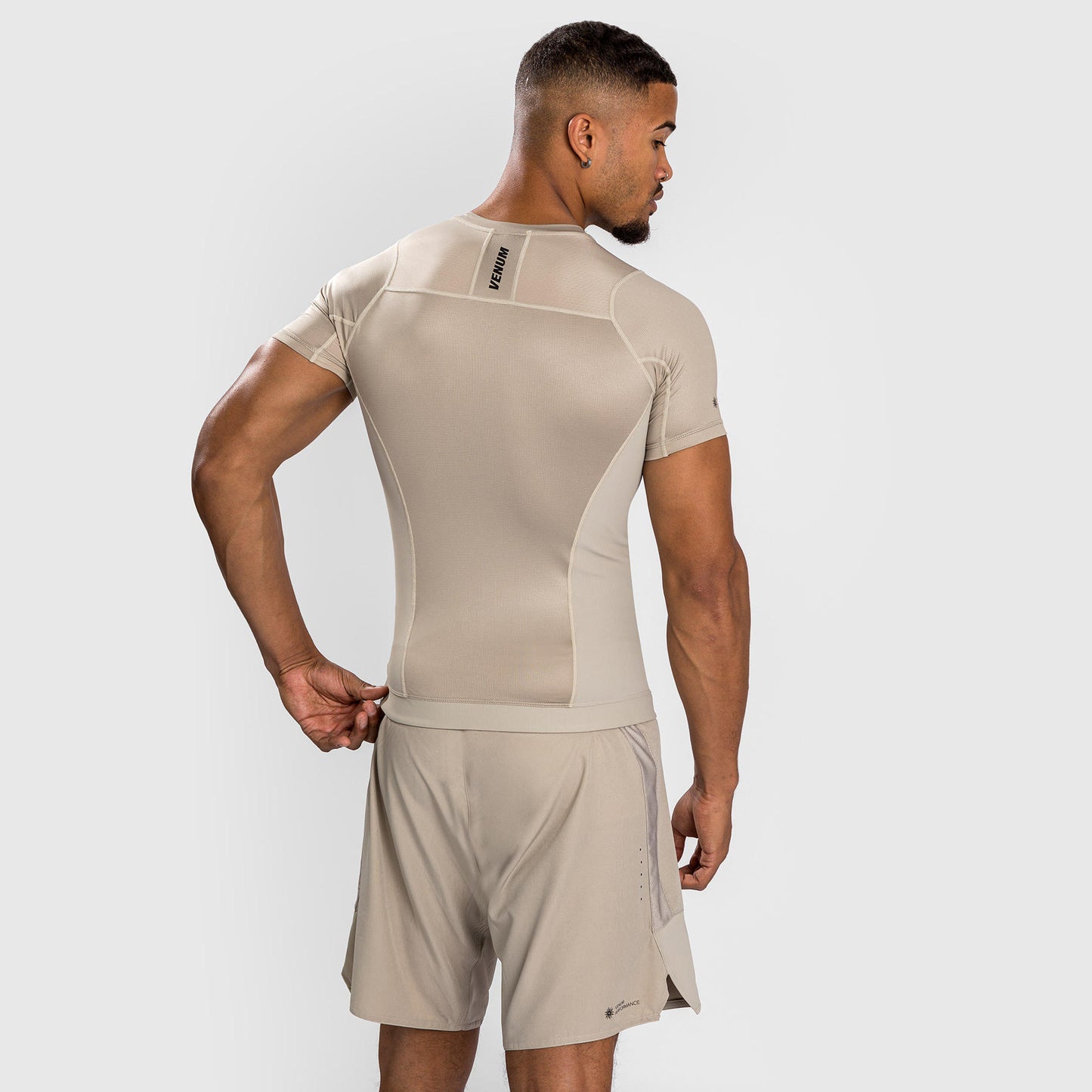 Venum G-Fit Air Rashguard a maniche corte - Sabbia