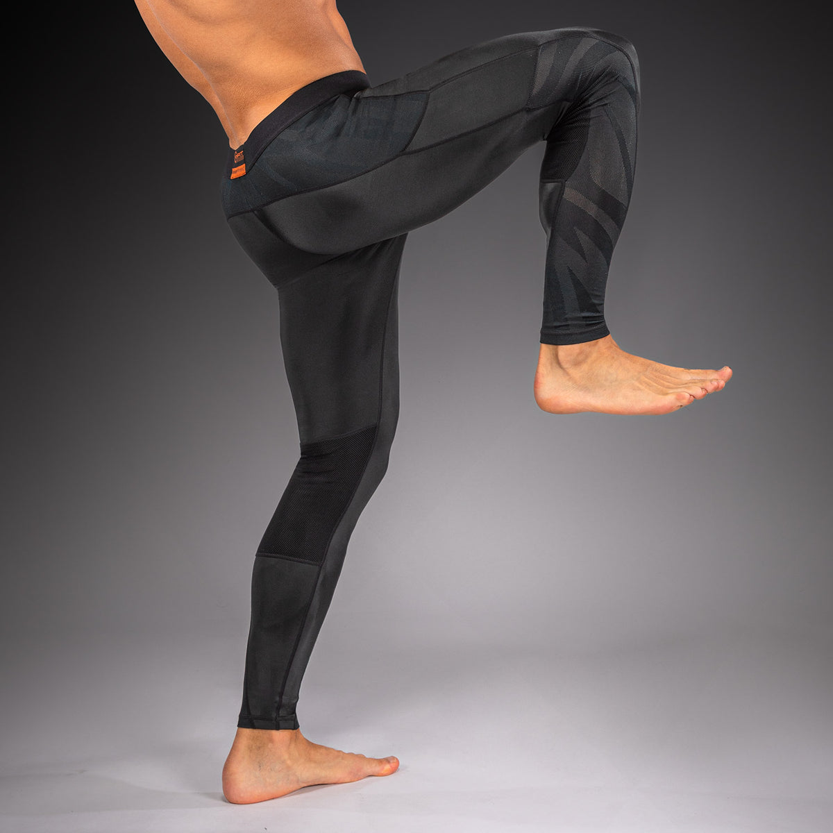 Venum G-Fit Revolution Leggings a compressione - Nero/Rame
