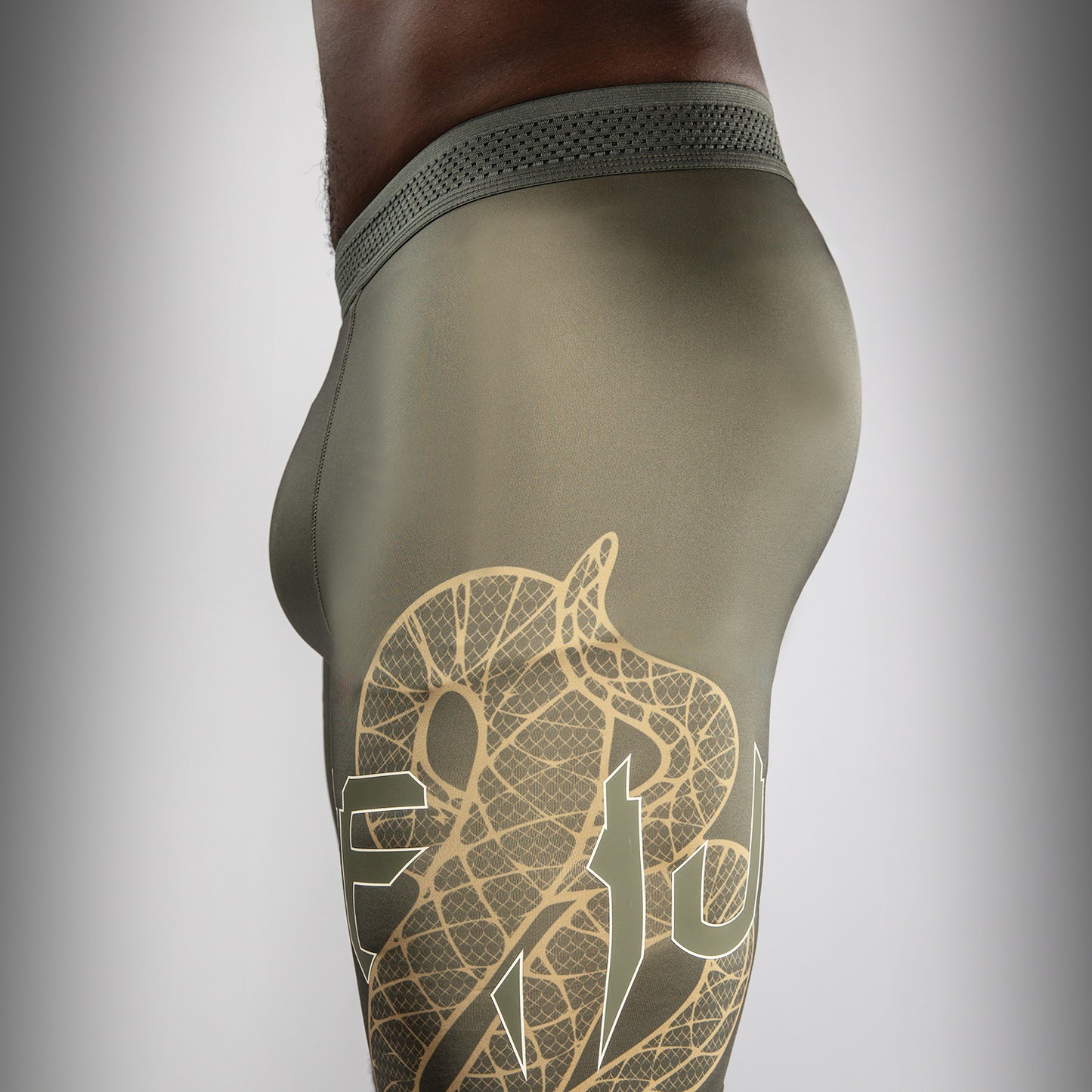 Venum Serpenti Pantaloncini Vale Tudo – Kaki/Bronzo/Avorio