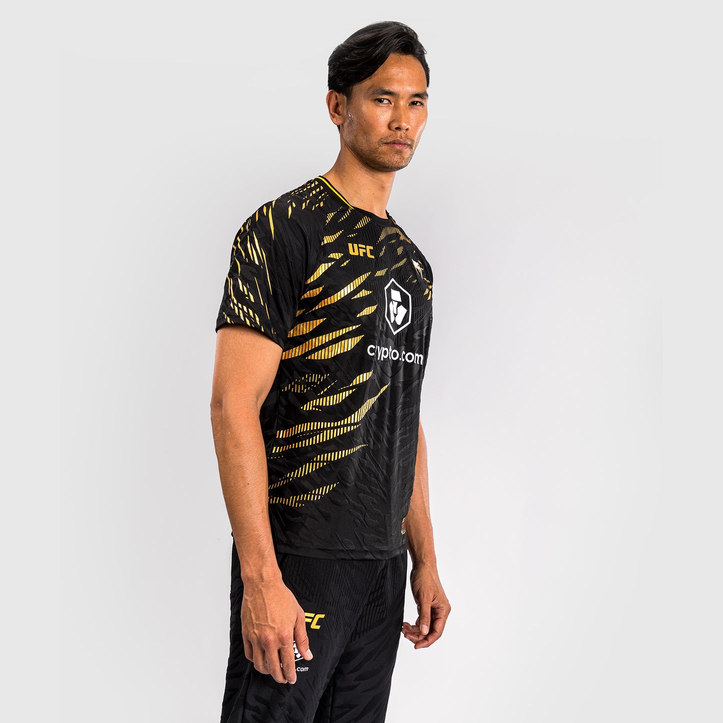 UFC Fusion by Venum Personalizzati Authentic Fight Night Maglietta Dry Tech per Uomo - Campione