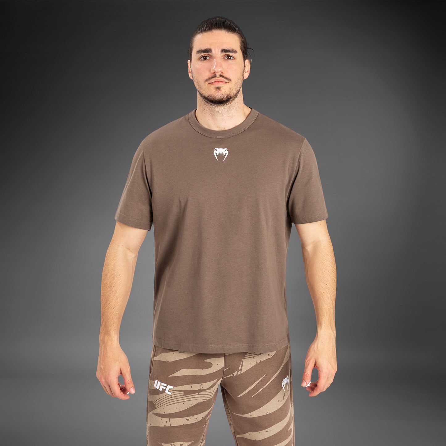 UFC Adrenaline by Venum Fight Week T-Shirt A Maniche Corte da Uomo - Bronzo