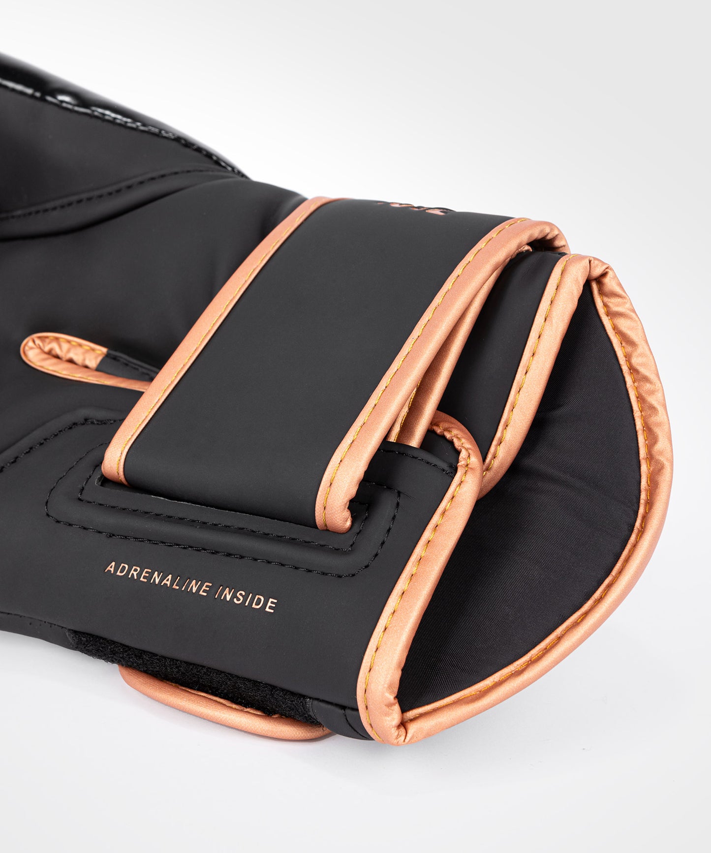 Venum Challenger 4.0 Guantoni da boxe - Nero/Bronzo