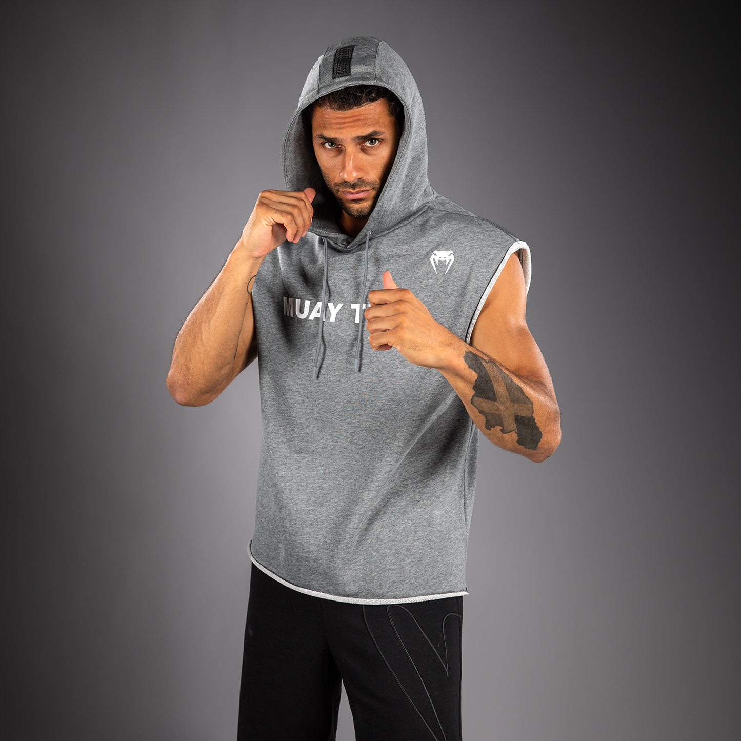 Venum Muay Thai VT Felpa con Cappuccio Senza Maniche – Grigio Mélange