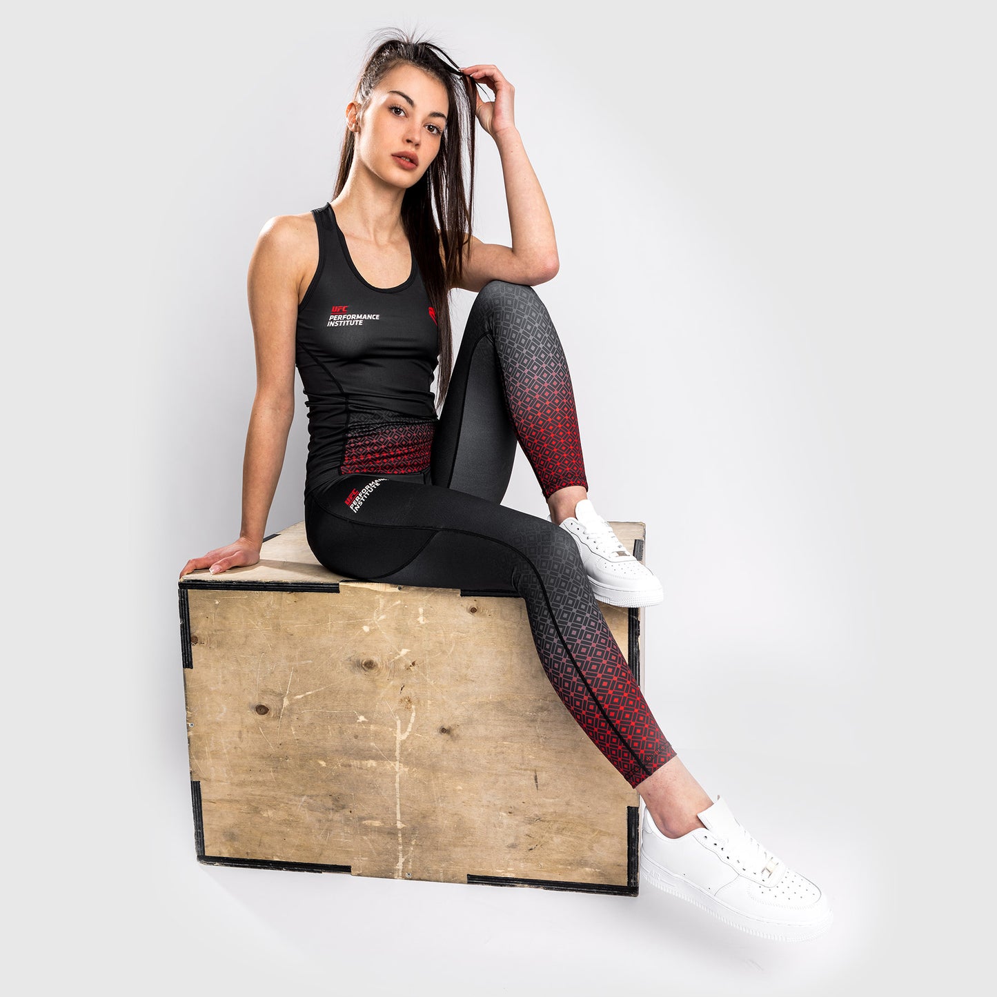 Leggings Venum UFC Performance Institute - Nero/Rosso