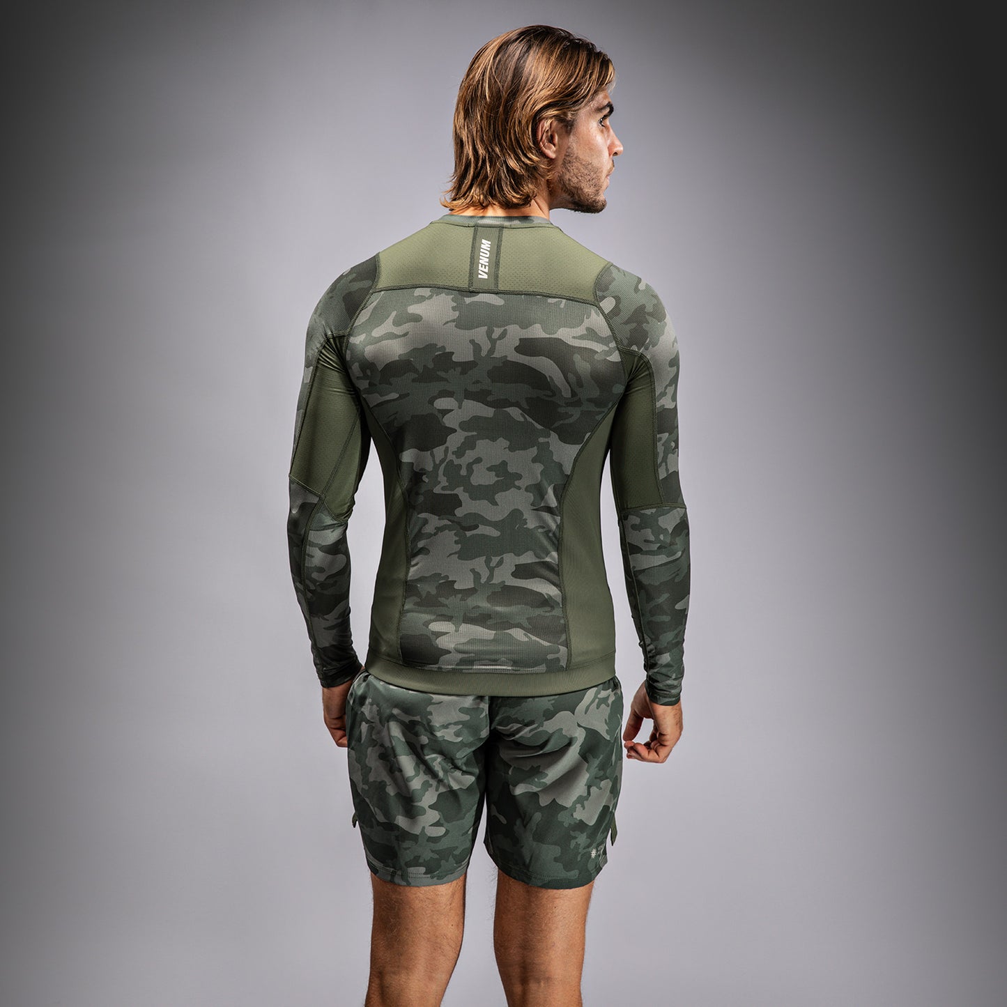 Venum G-Fit Air Rashguard a maniche Lunghe - Camo Esercito