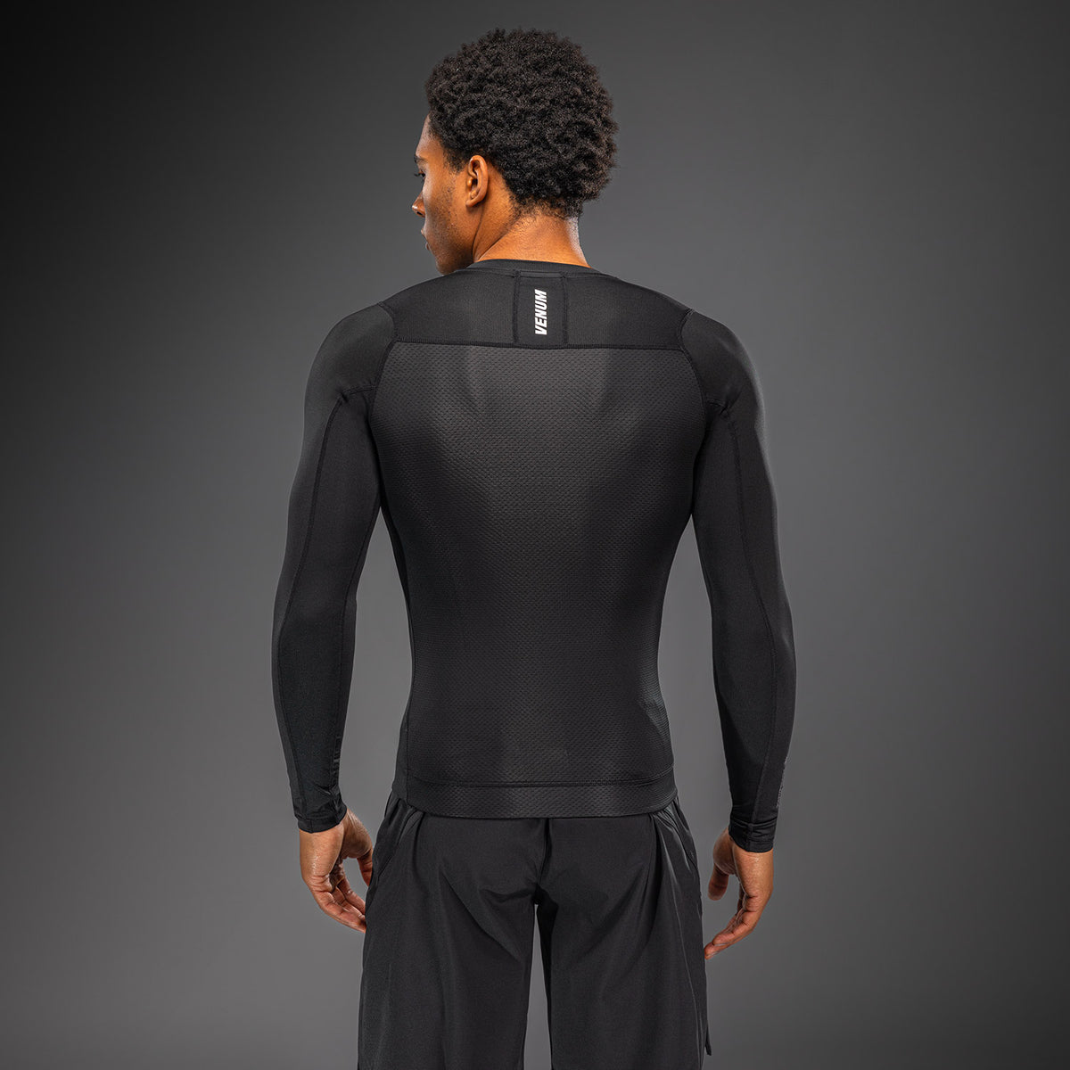 Venum G-Fit Scale Rashguard a maniche lunghe - Nero