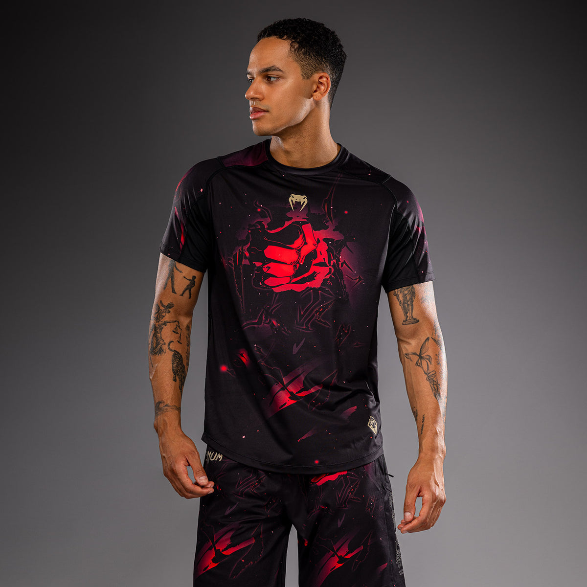 Jujutsu Kaisen x Venum Itadori Maglietta Dry-Tech – Nero/Rosso